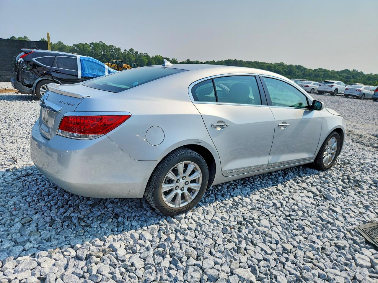 2013 Buick Lacrosse Silver vin: 1G4GC5GR4DF243476