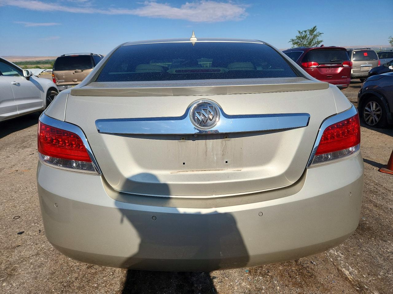 2013 Buick Lacrosse Beige vin: 1G4GC5GR8DF253136