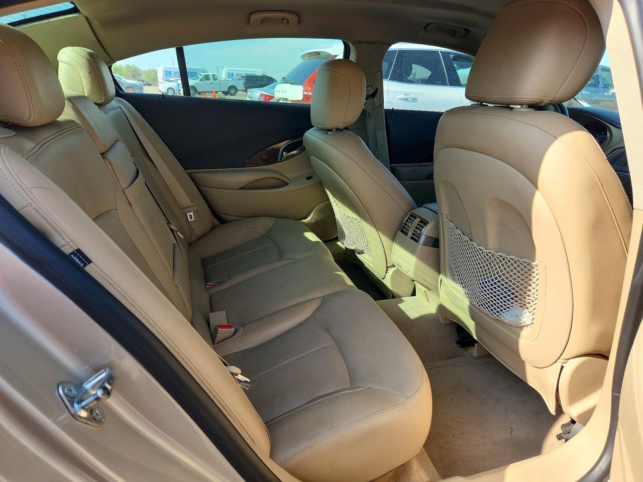 2013 Buick Lacrosse Beige vin: 1G4GC5GR8DF253136