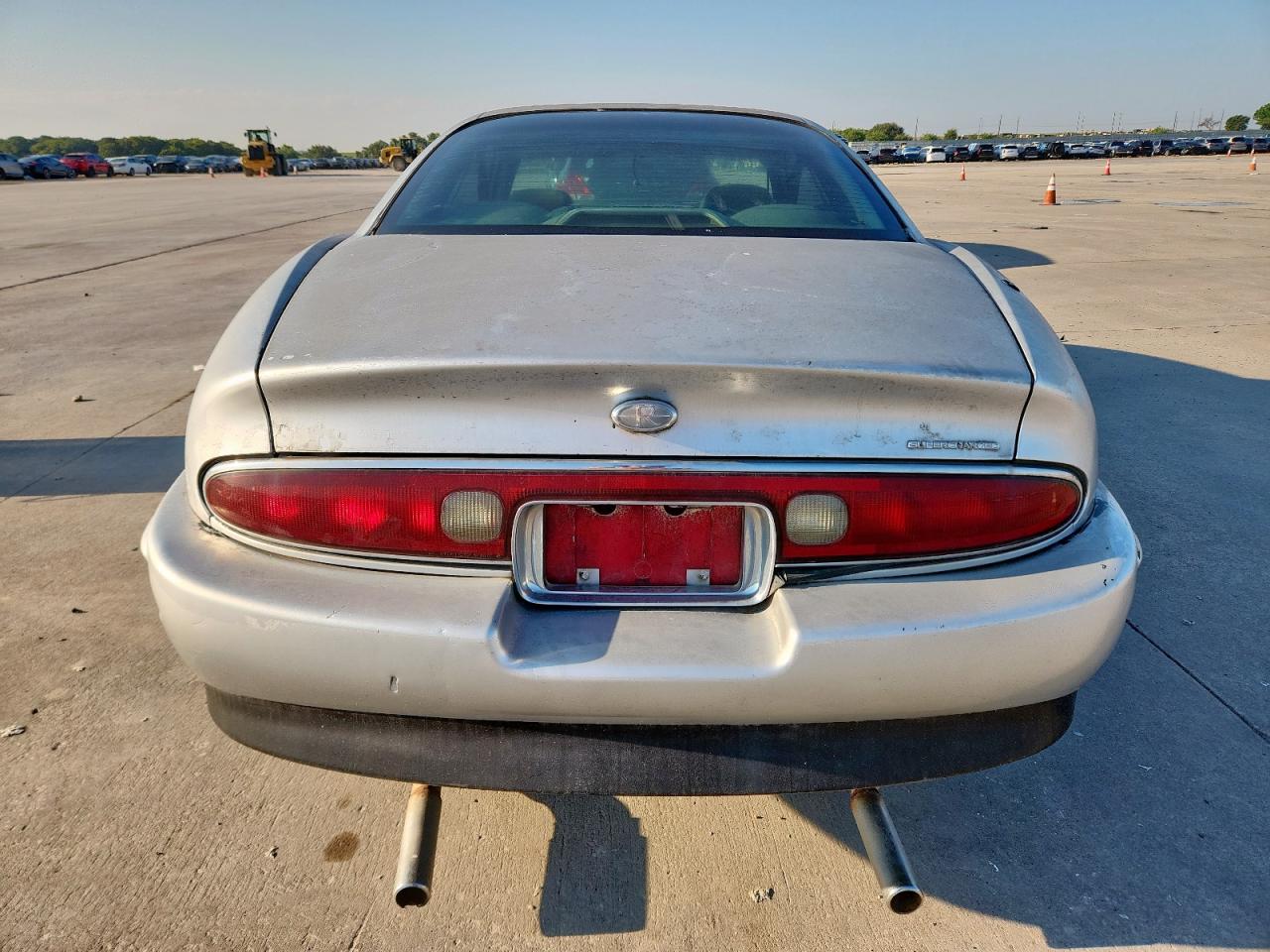 1997 Buick Riviera Серый vin: 1G4GD2211V4705731