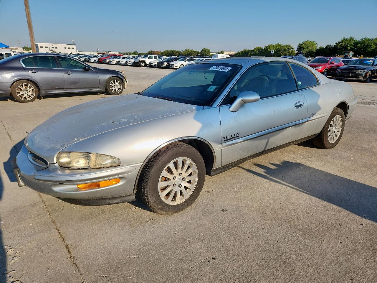1997 Buick Riviera Серый vin: 1G4GD2211V4705731