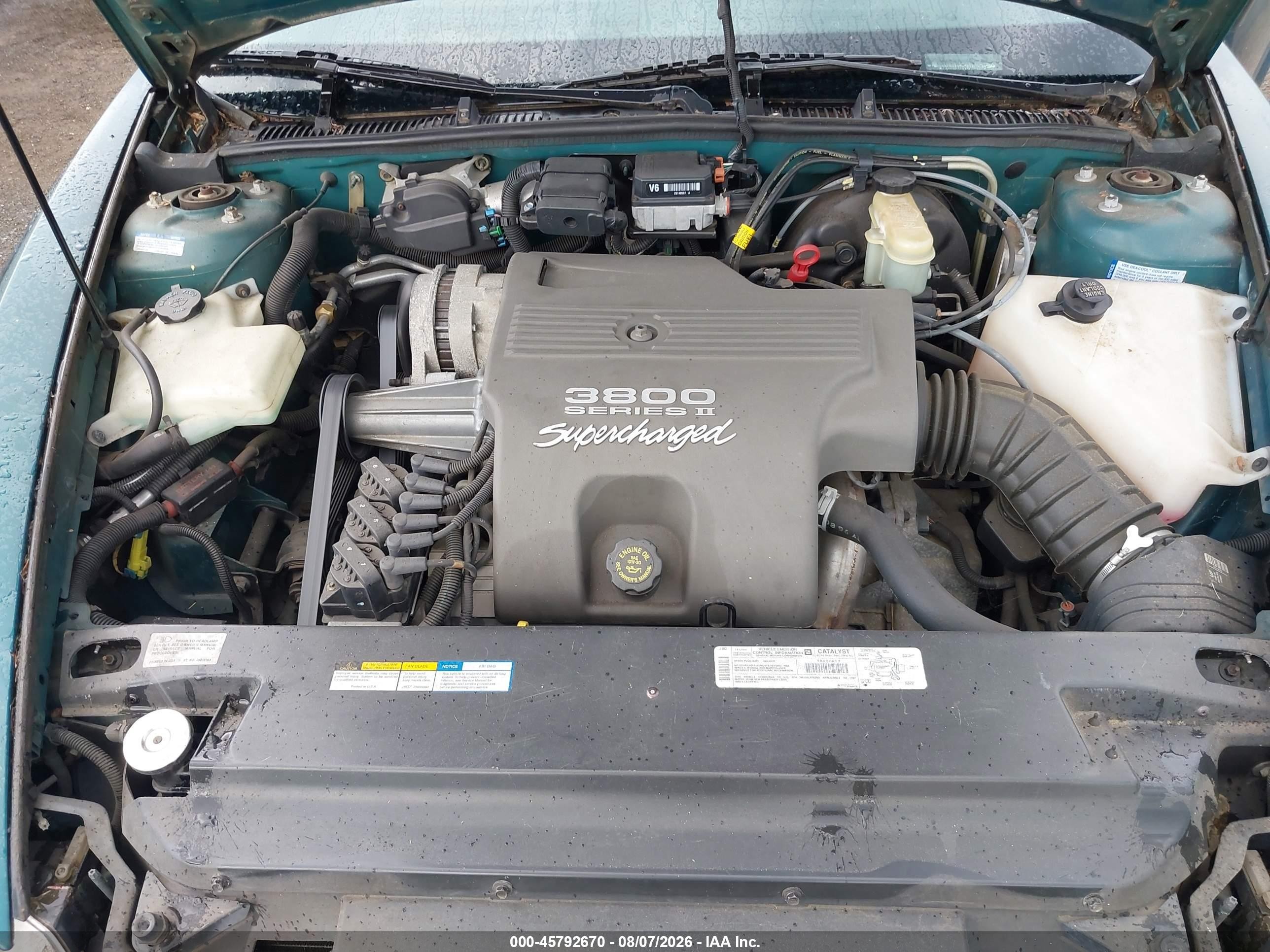 1997 Buick Riviera Green vin: 1G4GD2212V4703244