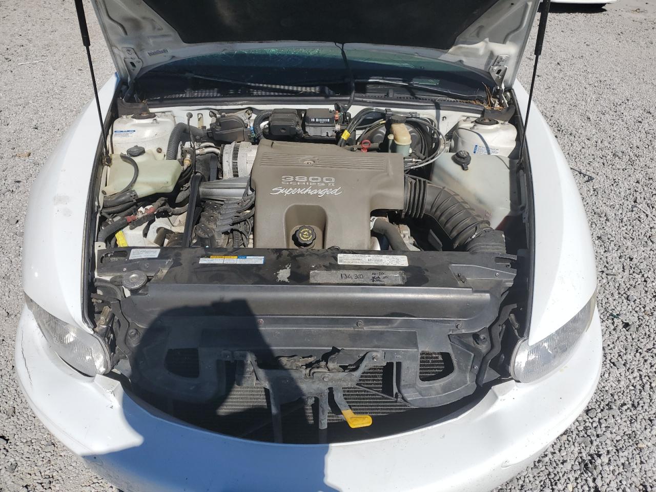 1997 Buick Riviera Белый vin: 1G4GD2215V4704078