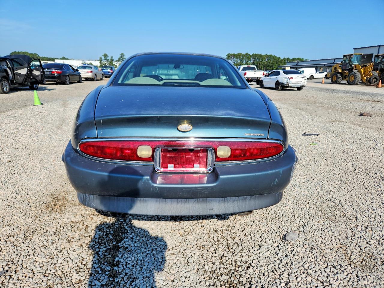 1995 Buick Riviera Blue vin: 1G4GD2216S4740048