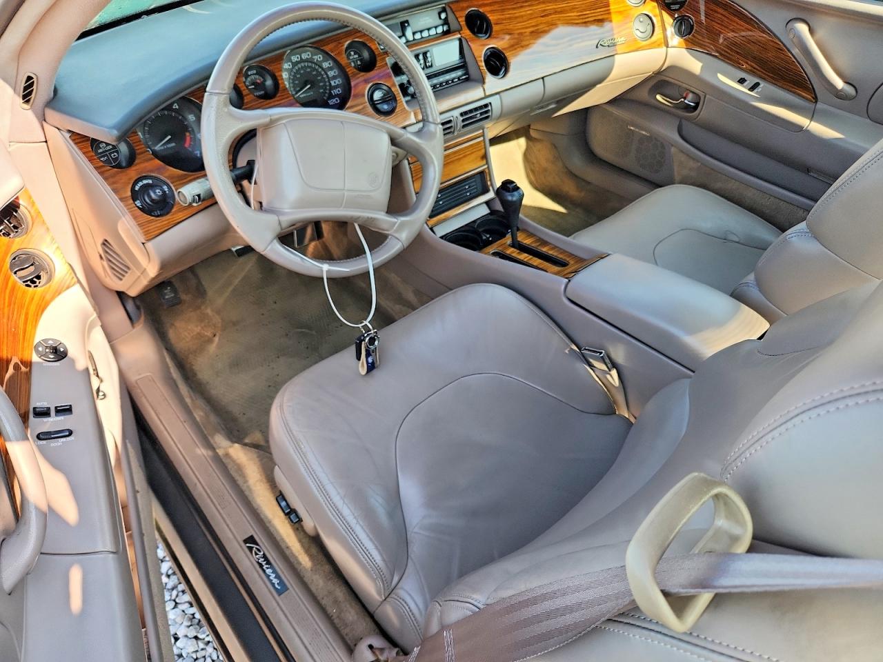 1995 Buick Riviera Blue vin: 1G4GD2216S4740048
