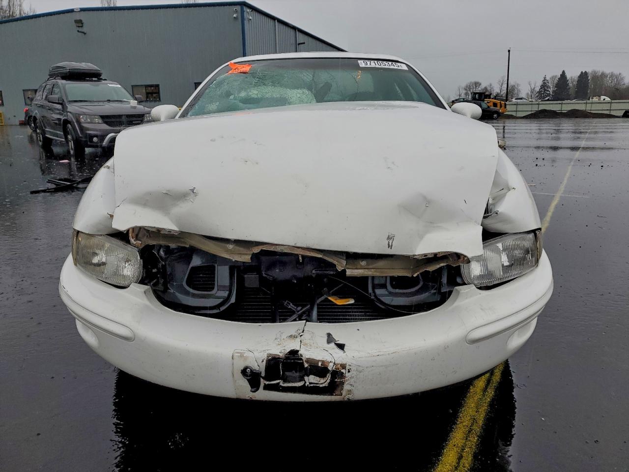 1997 Buick Riviera White vin: 1G4GD2218V4707654
