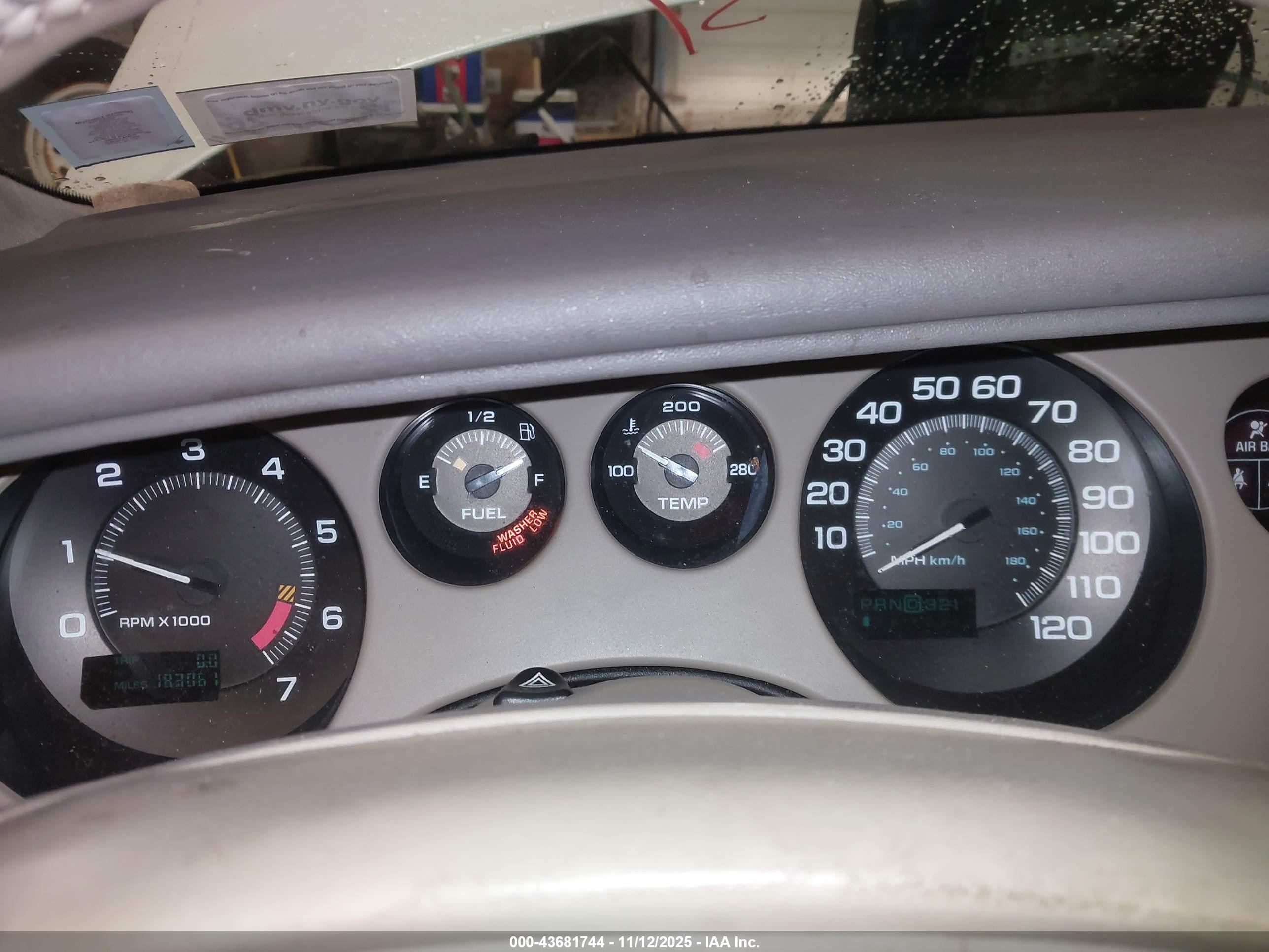 1997 Buick Riviera   White vin: 1G4GD2218V4715463