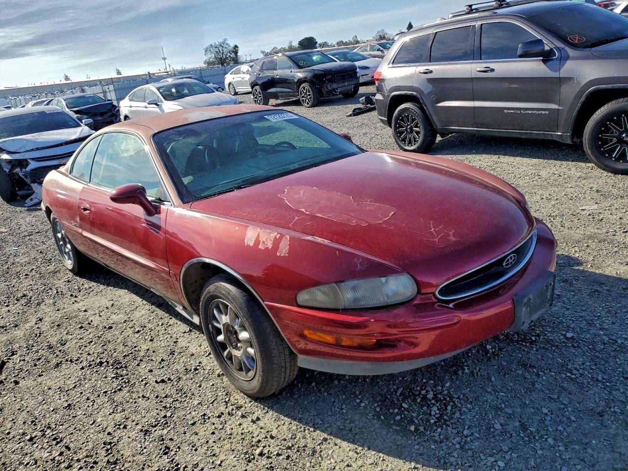 1997 Buick Riviera Red vin: 1G4GD2218V4715494