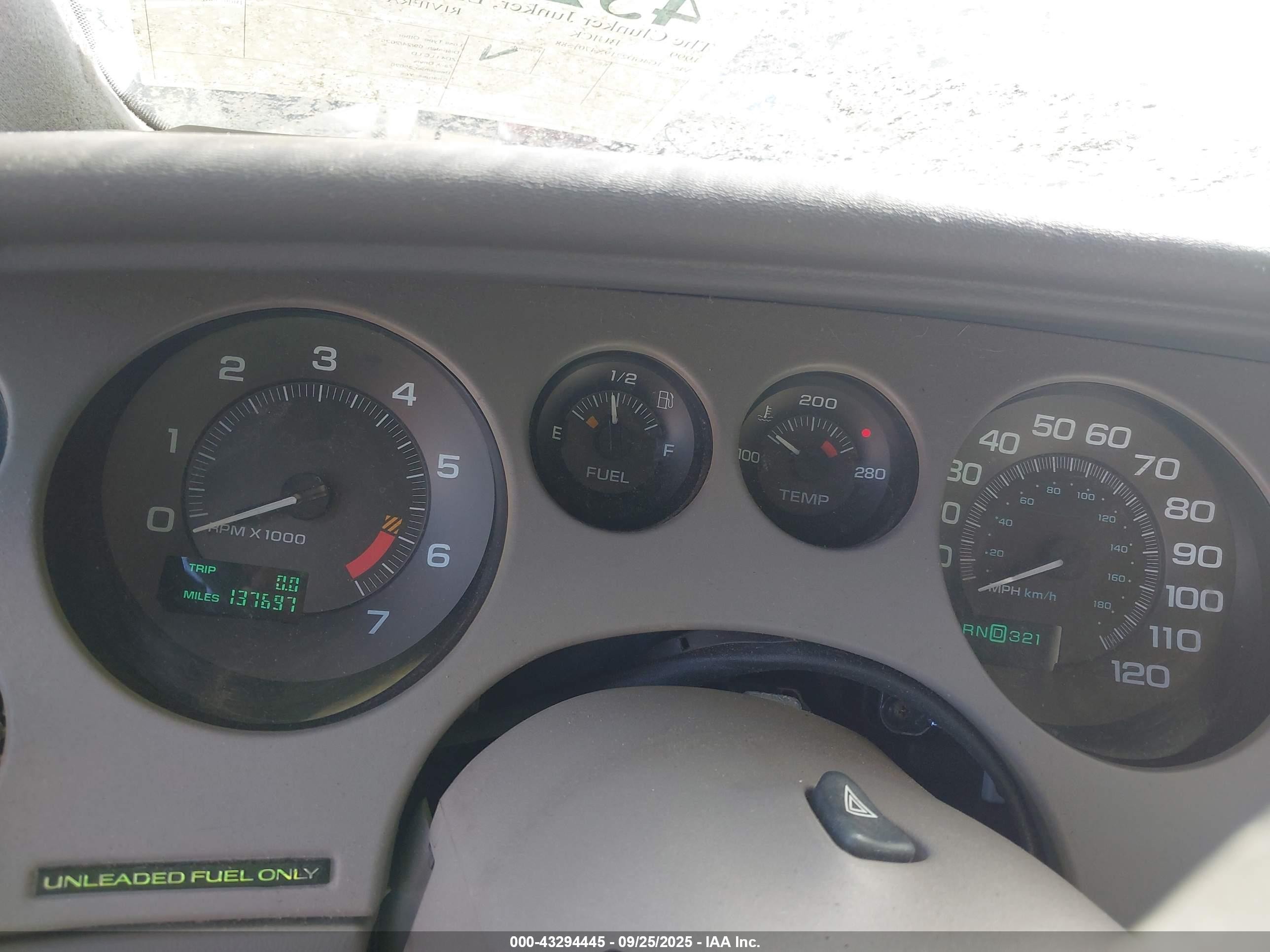 1999 Buick Riviera   Dark Blue vin: 1G4GD2219X4701588