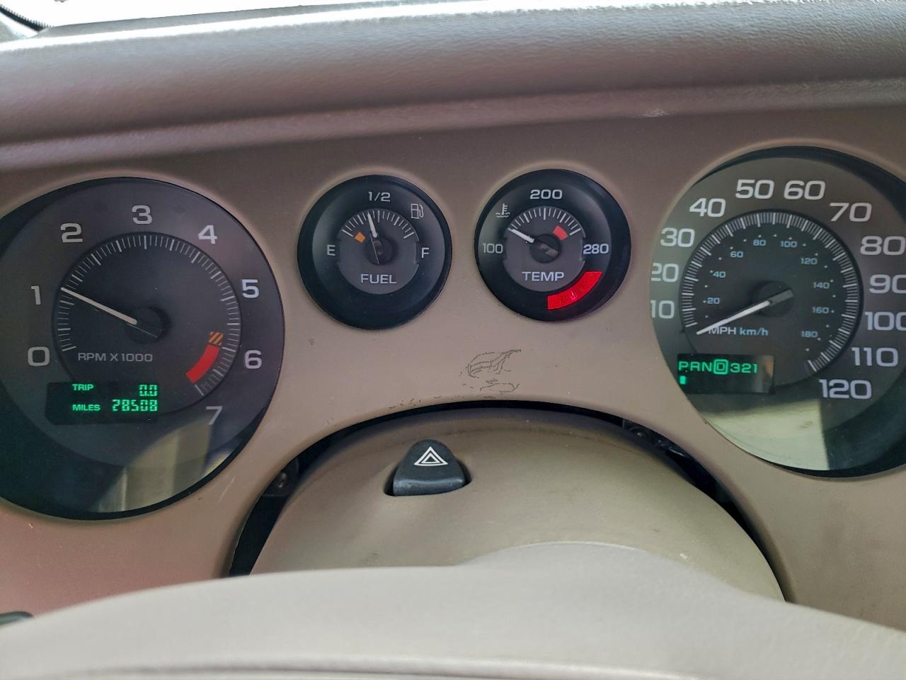 1998 Buick Riviera Tan vin: 1G4GD221XW4707222