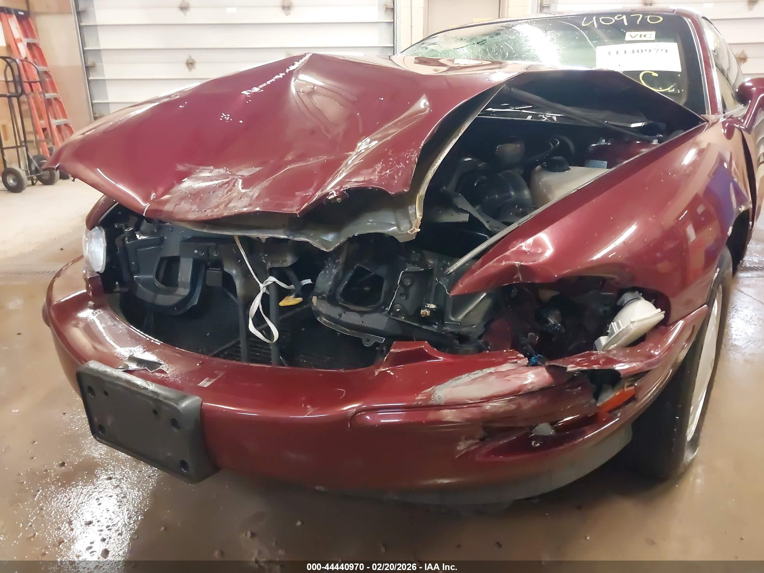 1997 Buick Riviera   Burgundy vin: 1G4GD22K4V4715985