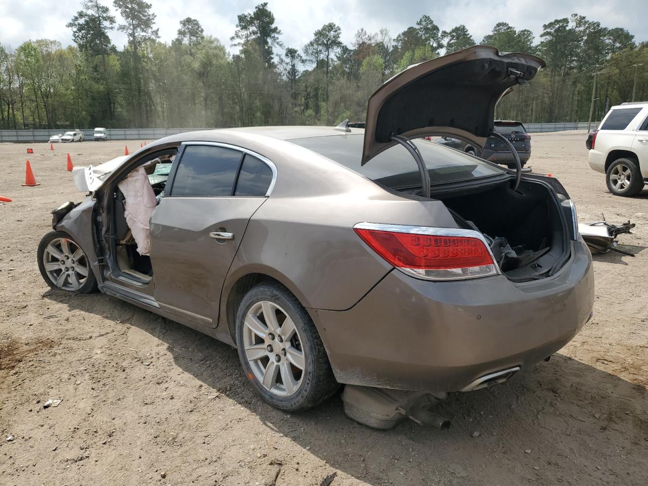 2012 Buick Lacrosse Premium Tan vin: 1G4GD5E33CF250347