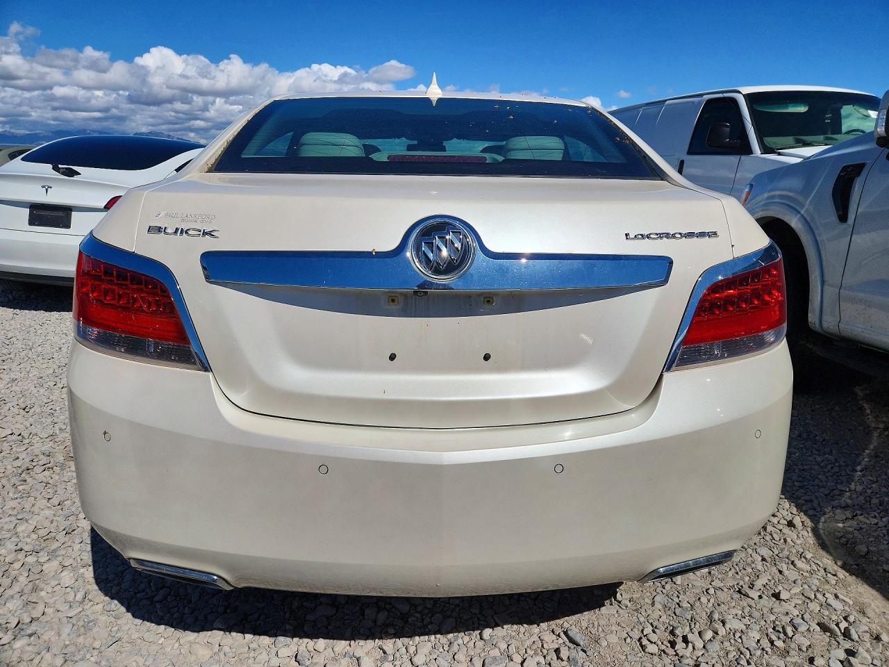 2012 Buick Lacrosse White vin: 1G4GD5E34CF293451