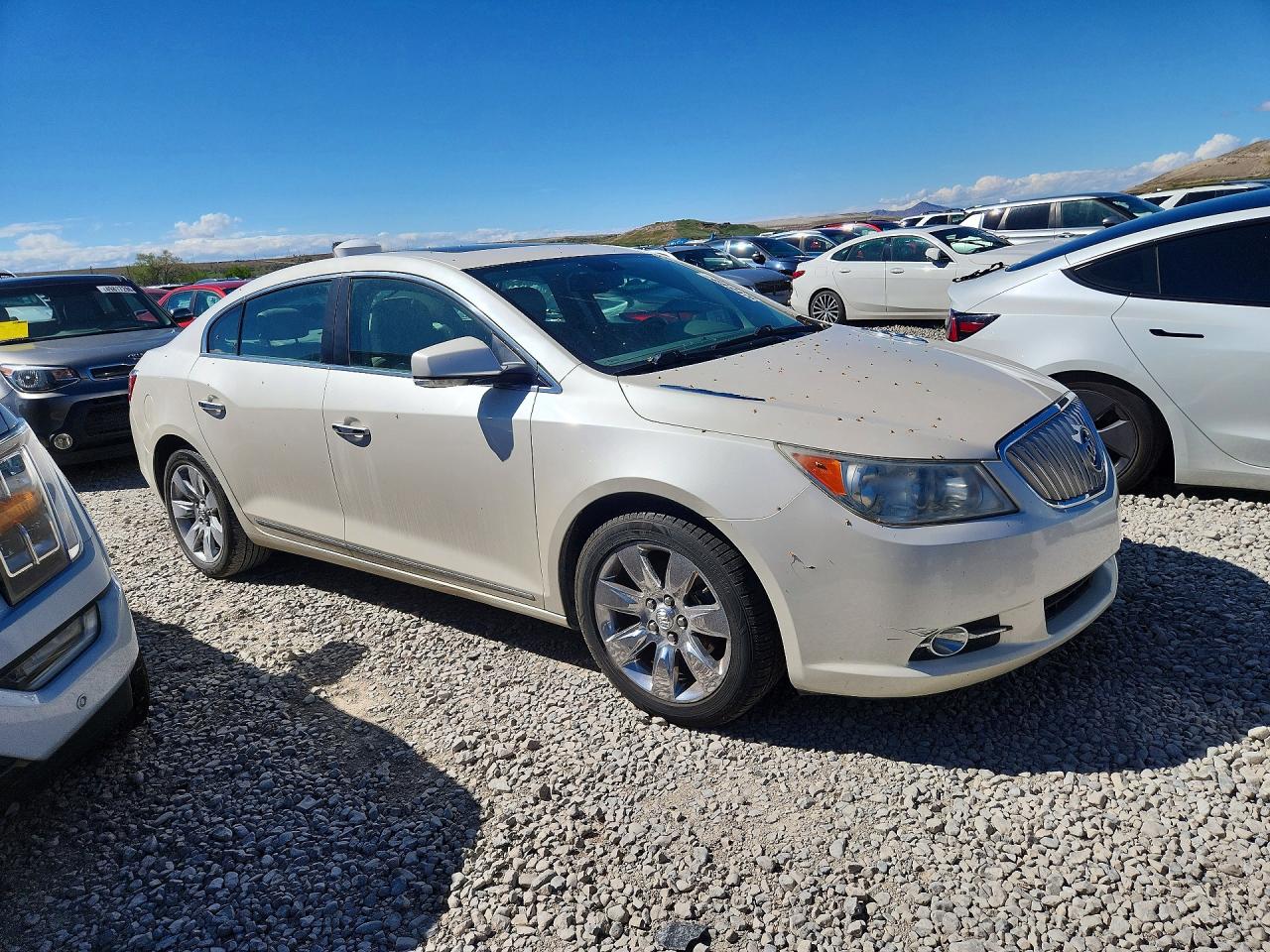 2012 Buick Lacrosse White vin: 1G4GD5E34CF293451
