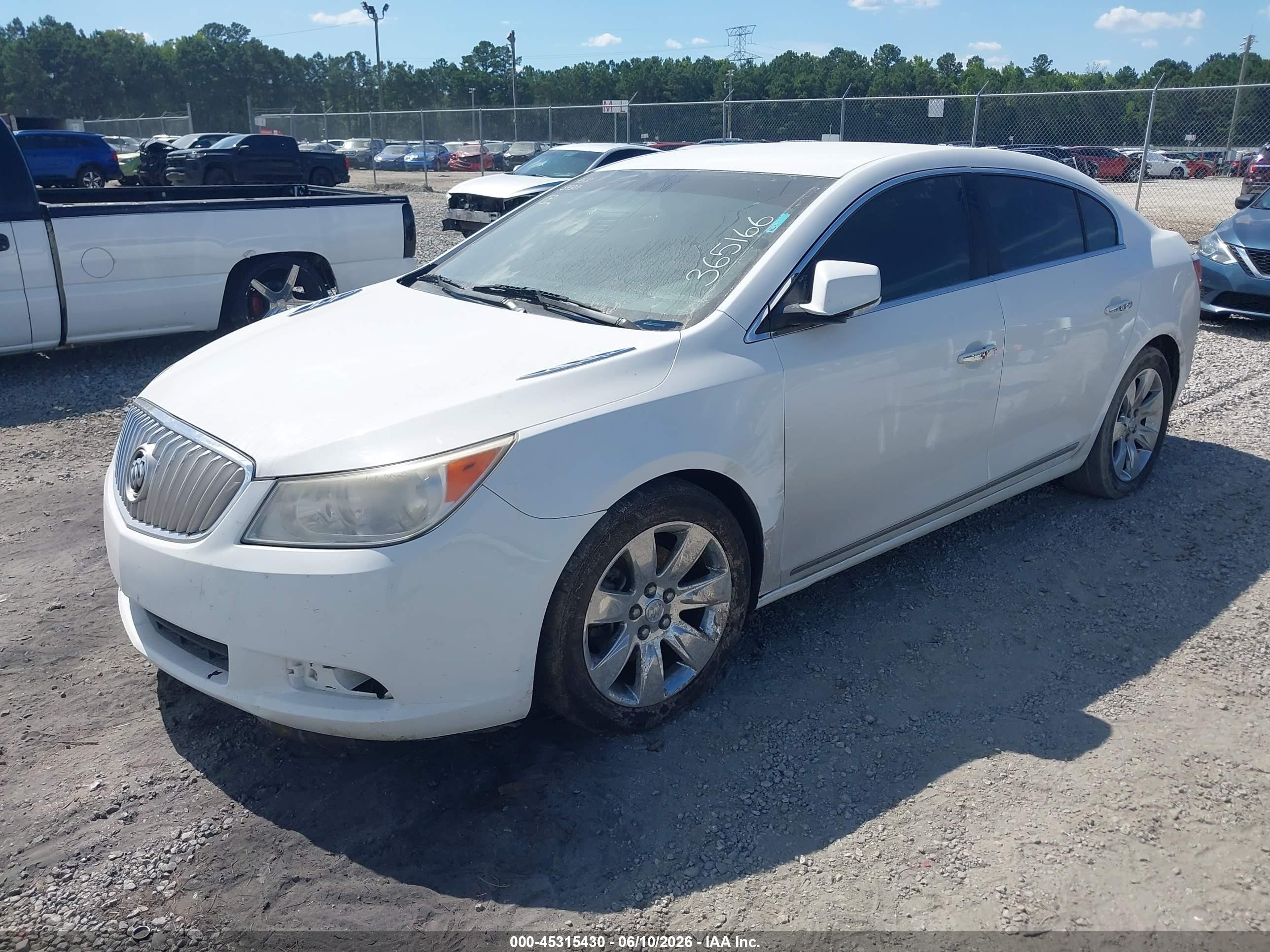 2012 Buick Lacrosse Premium 1 Group White vin: 1G4GD5E34CF365166