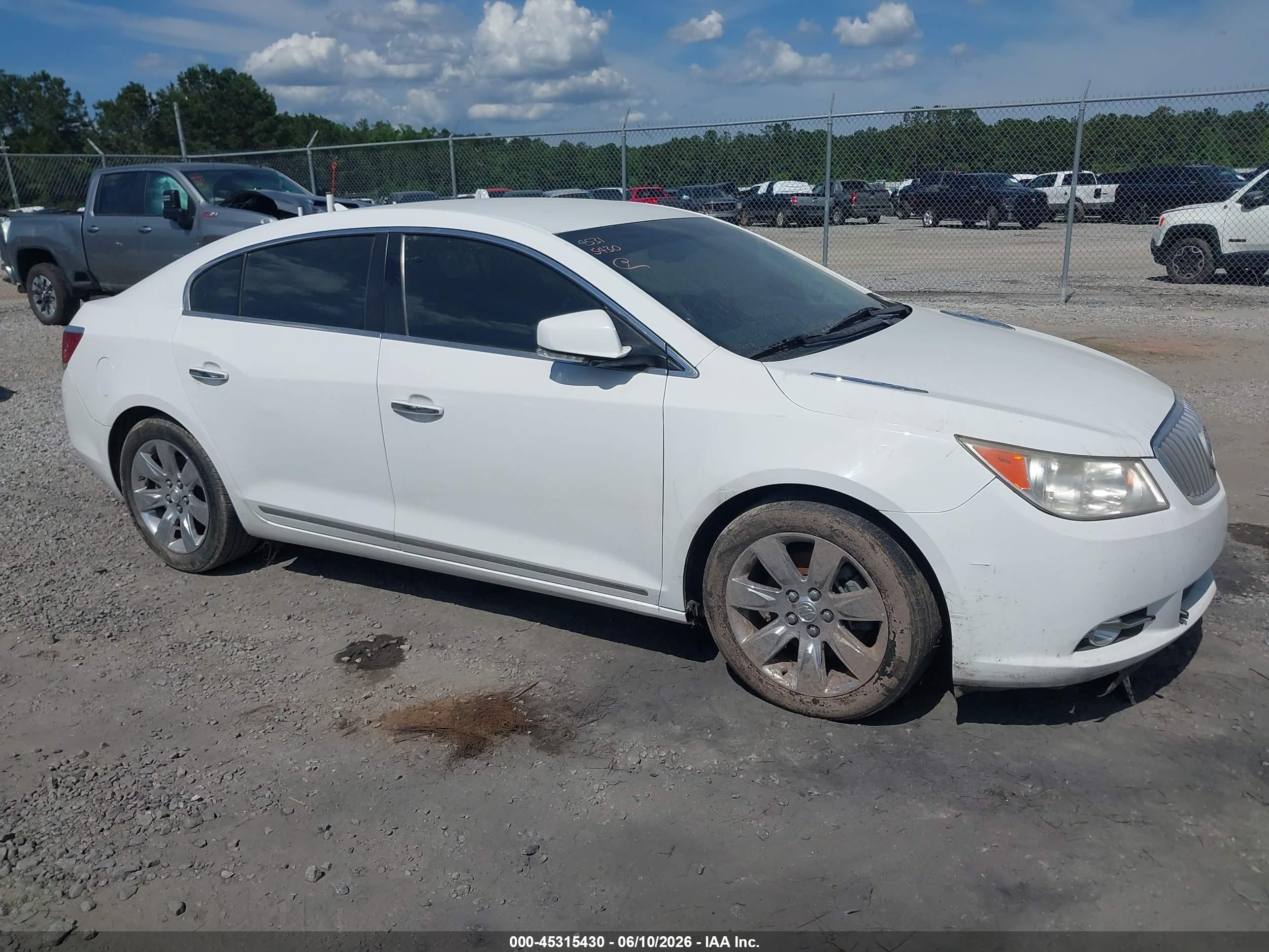 2012 Buick Lacrosse Premium 1 Group White vin: 1G4GD5E34CF365166