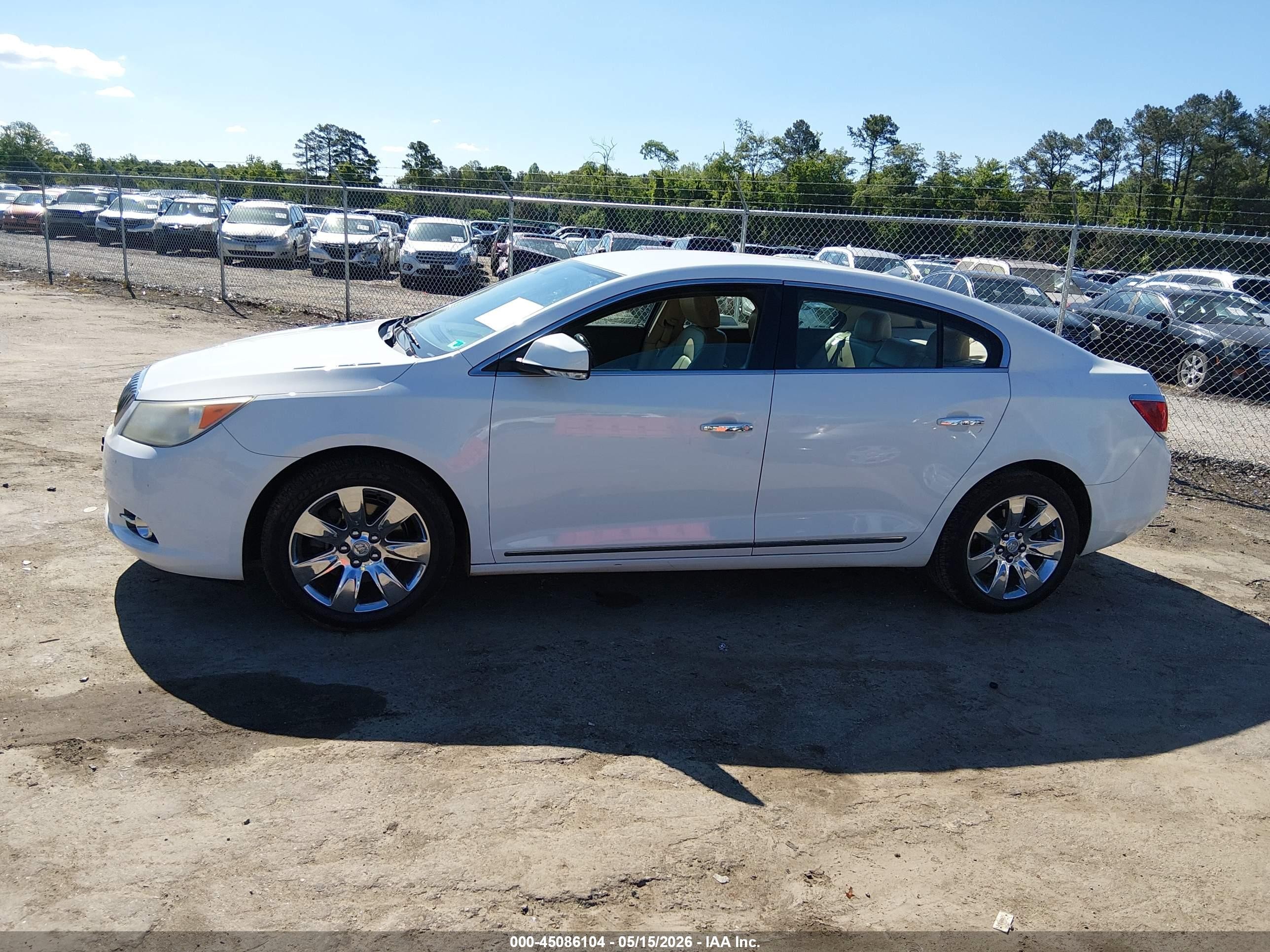 2012 Buick Lacrosse Premium 1 Group White vin: 1G4GD5E35CF153487