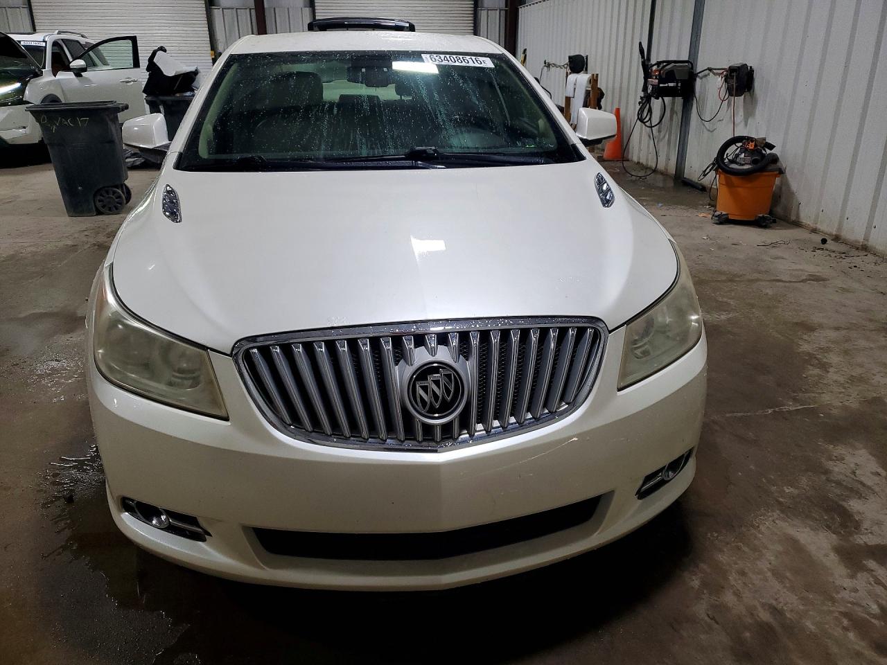 2012 Buick Lacrosse Premium White vin: 1G4GD5E35CF192712