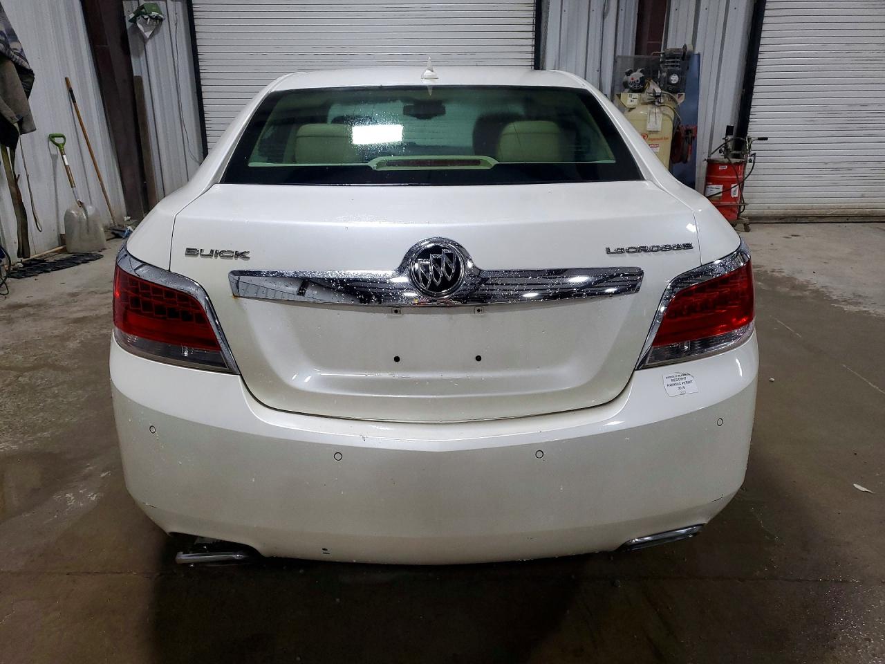 2012 Buick Lacrosse Premium White vin: 1G4GD5E35CF192712