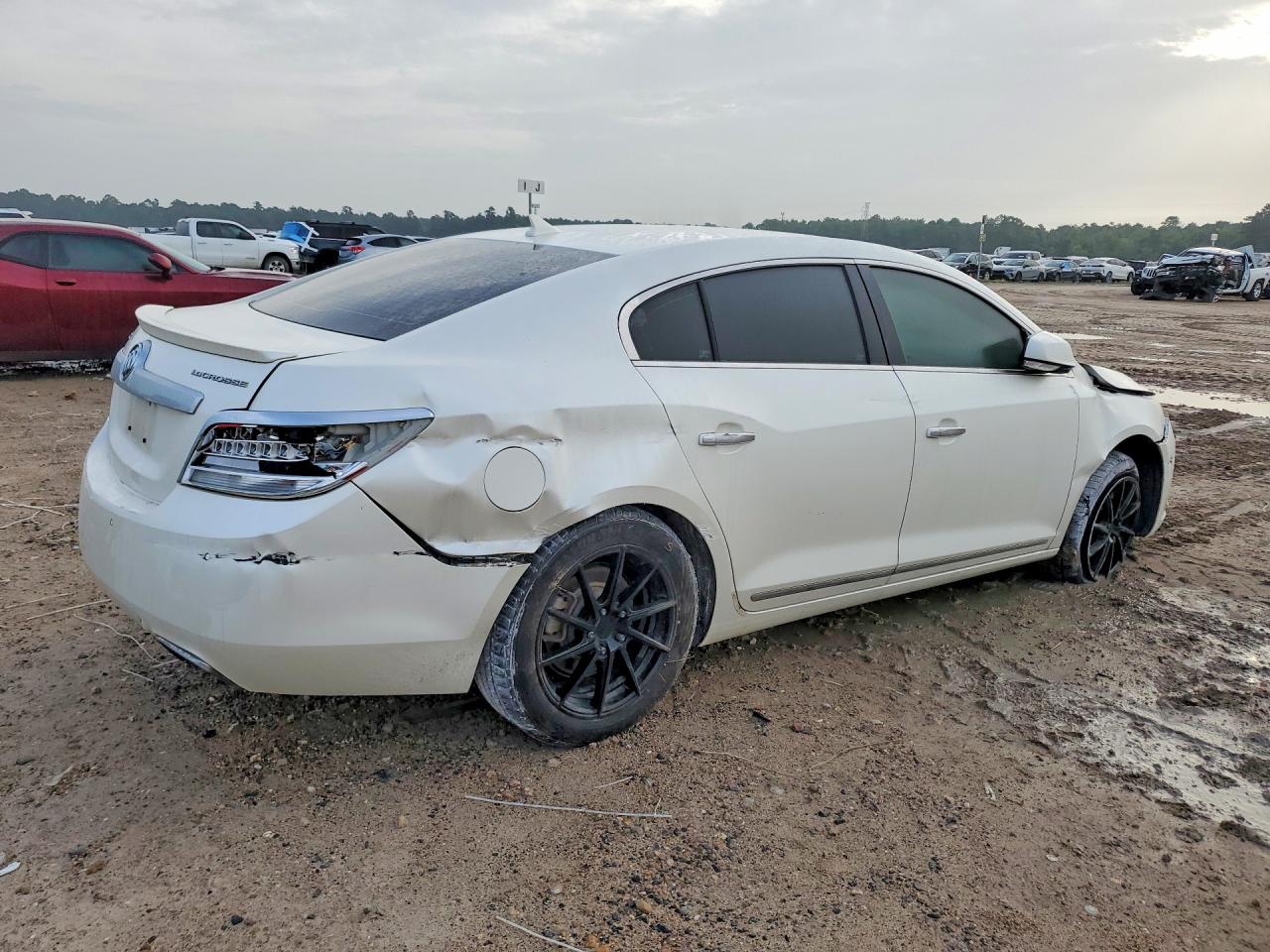 2012 Buick Lacrosse Premium White vin: 1G4GD5E36CF221103