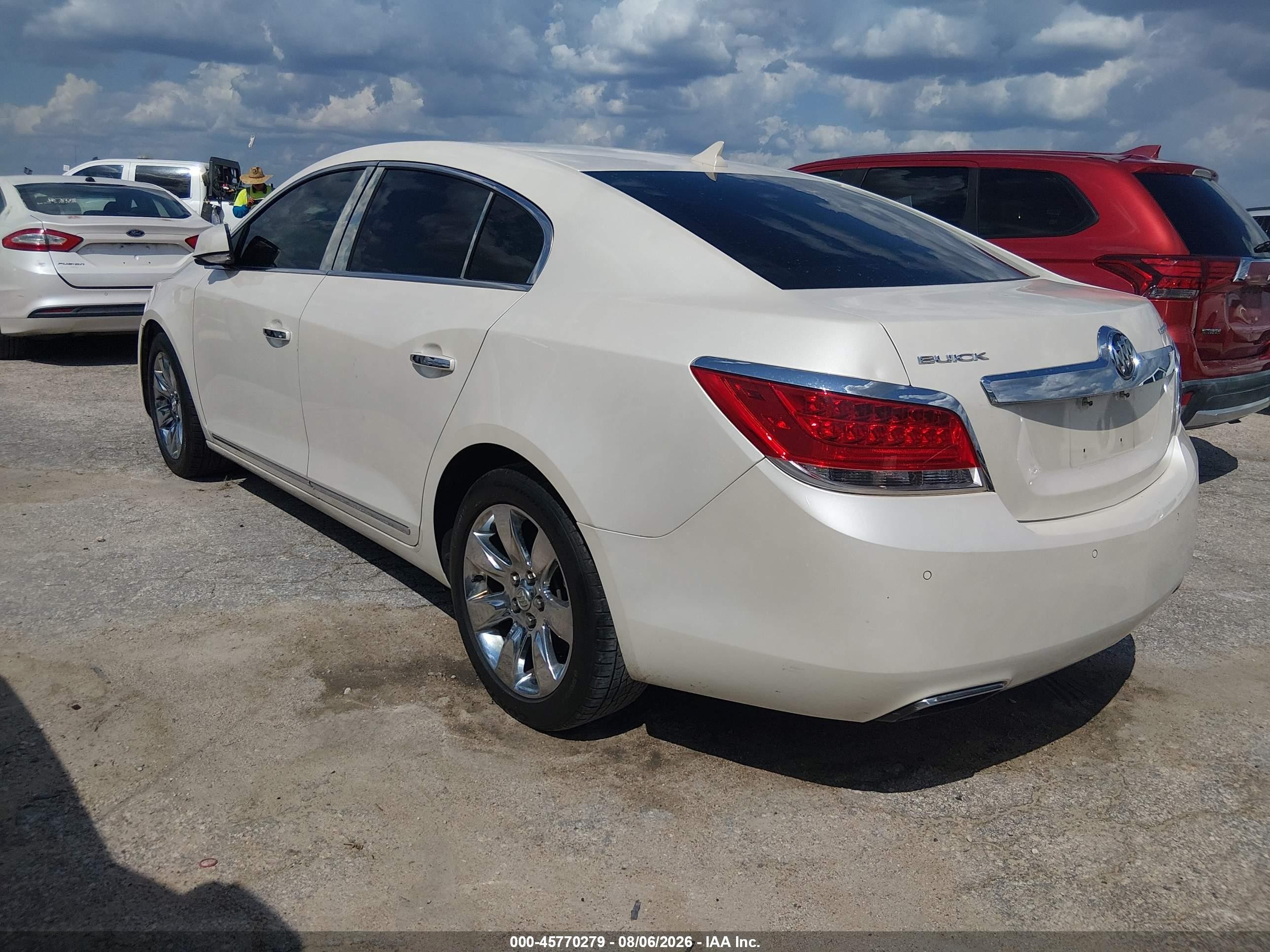 2012 Buick Lacrosse Premium 1 Group White vin: 1G4GD5E37CF170212