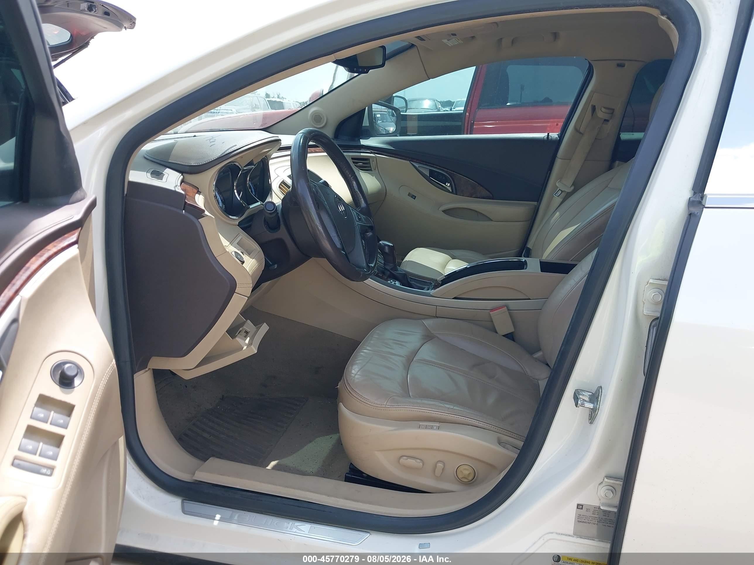 2012 Buick Lacrosse Premium 1 Group White vin: 1G4GD5E37CF170212