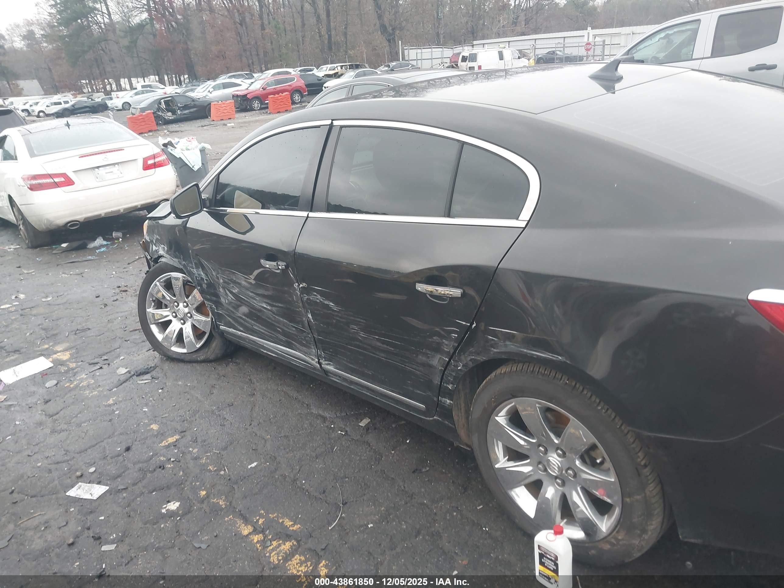 2012 Buick Lacrosse Premium 1 Group Black vin: 1G4GD5E38CF136635