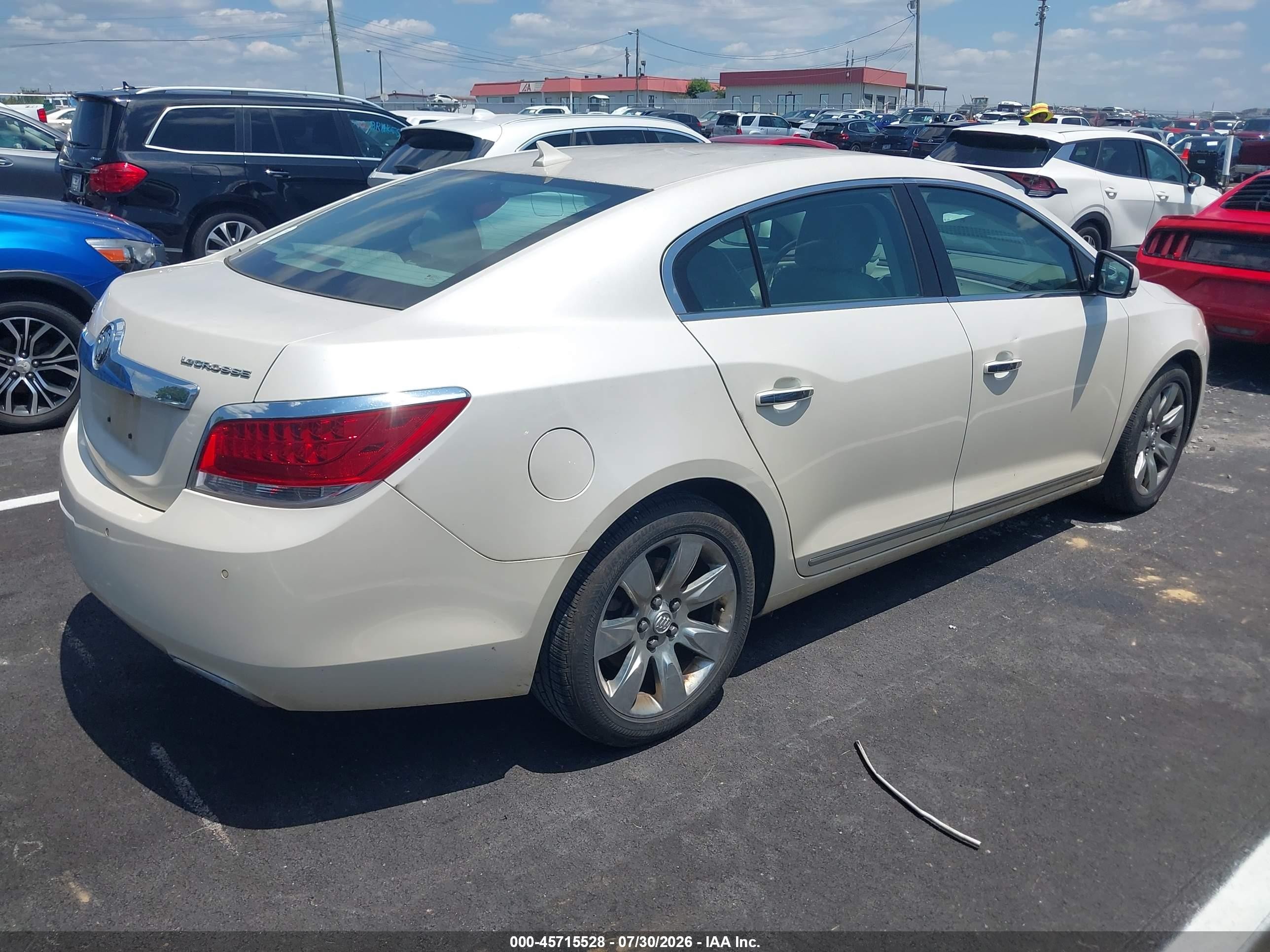 2012 Buick Lacrosse Premium 1 Group White vin: 1G4GD5E39CF129919