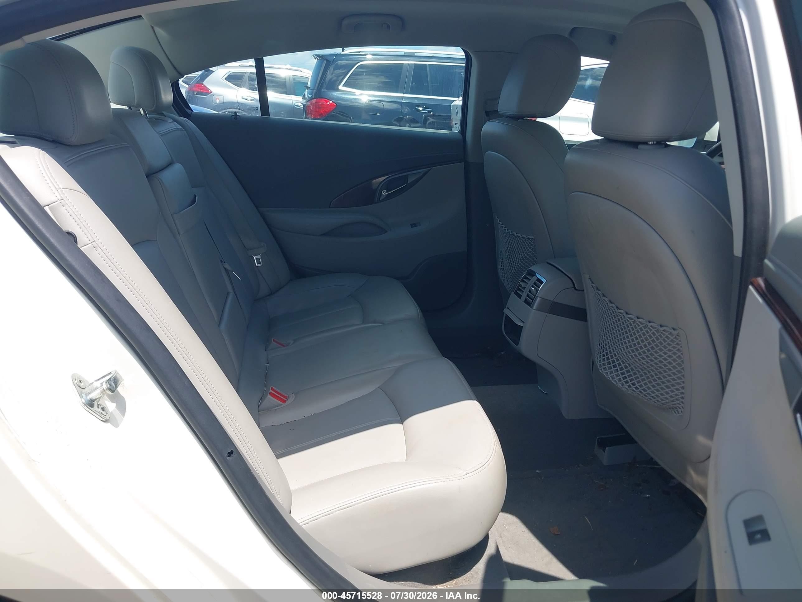 2012 Buick Lacrosse Premium 1 Group White vin: 1G4GD5E39CF129919