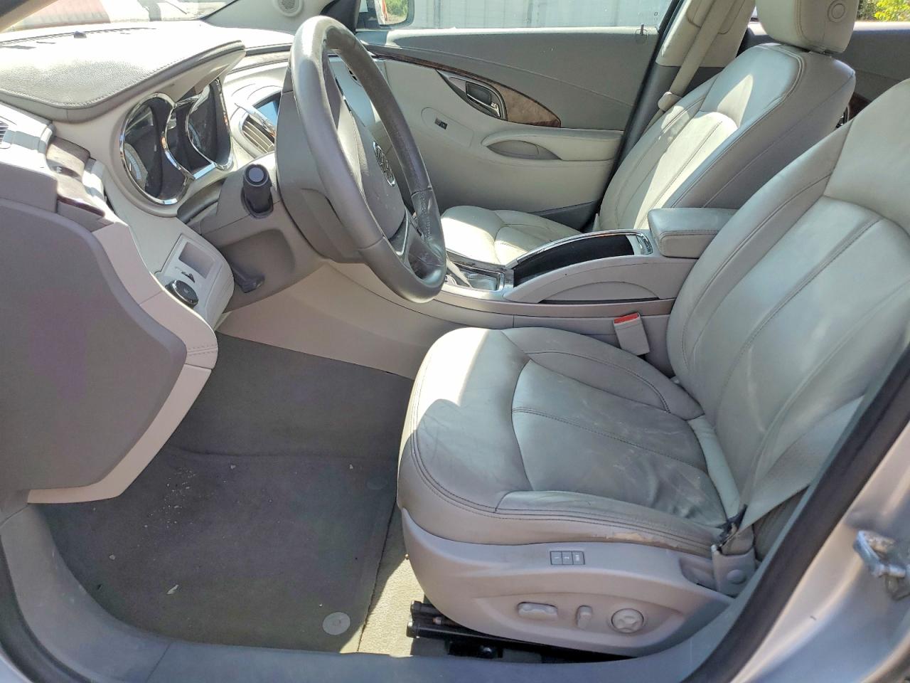 2012 Buick Lacrosse Premium Silver vin: 1G4GD5E39CF343163