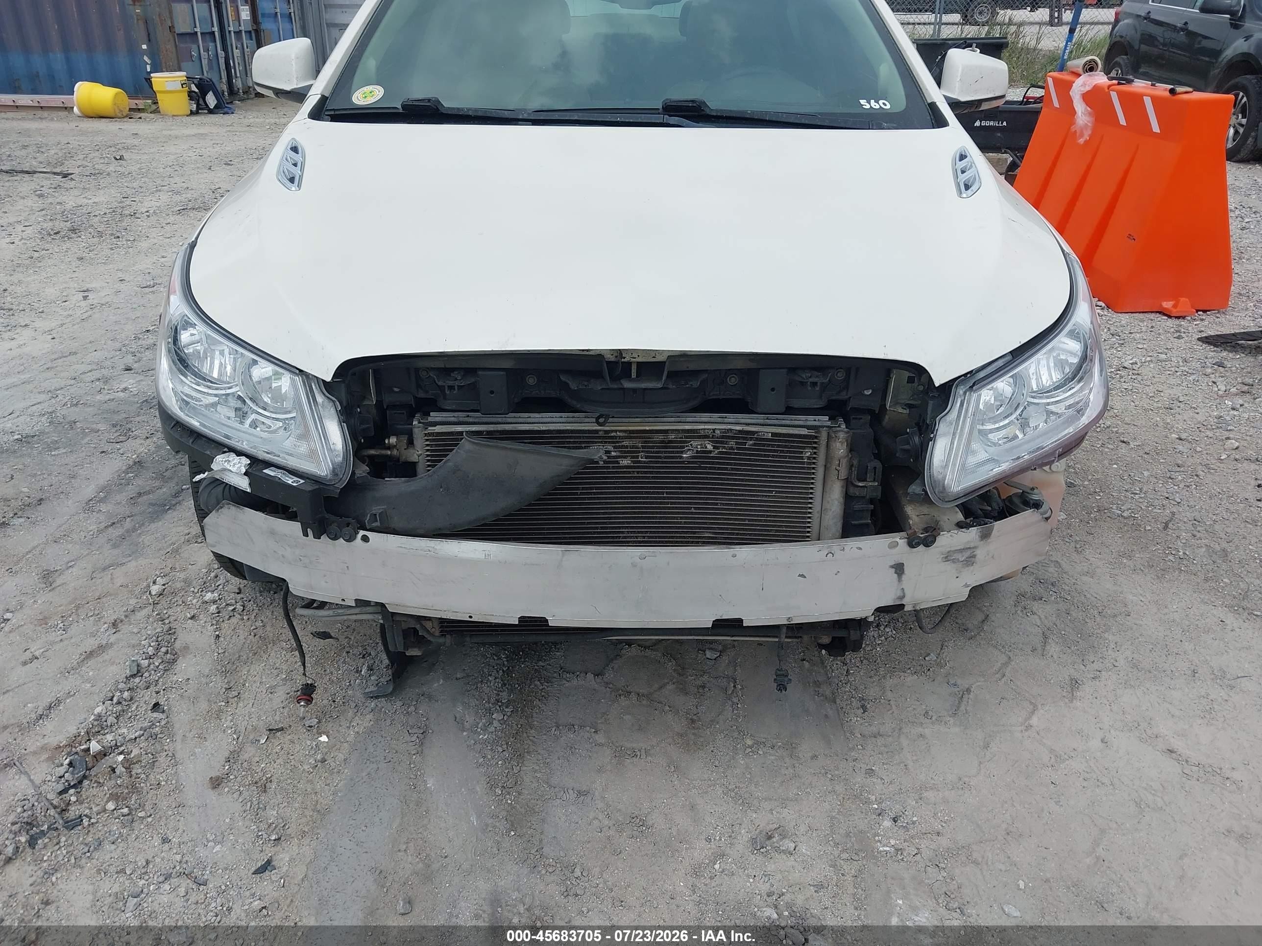 2012 Buick Lacrosse Premium 1 Group White vin: 1G4GD5E39CF356379