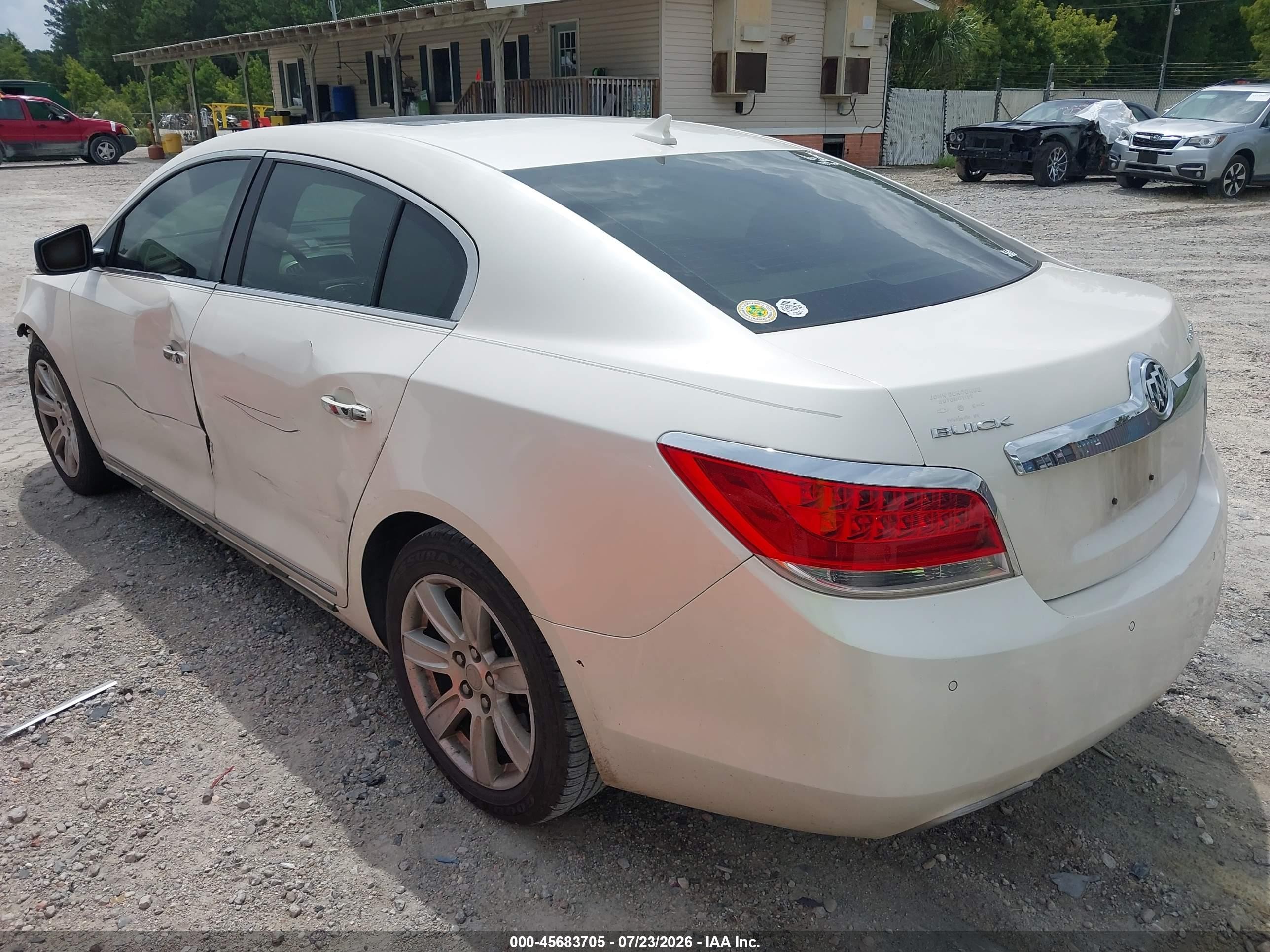 2012 Buick Lacrosse Premium 1 Group White vin: 1G4GD5E39CF356379
