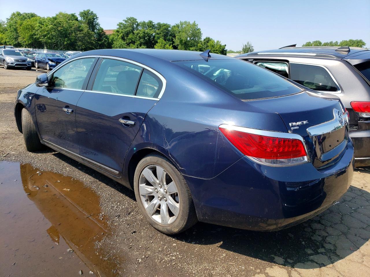 2010 Buick Lacrosse Cxl Blue vin: 1G4GD5EG1AF308312