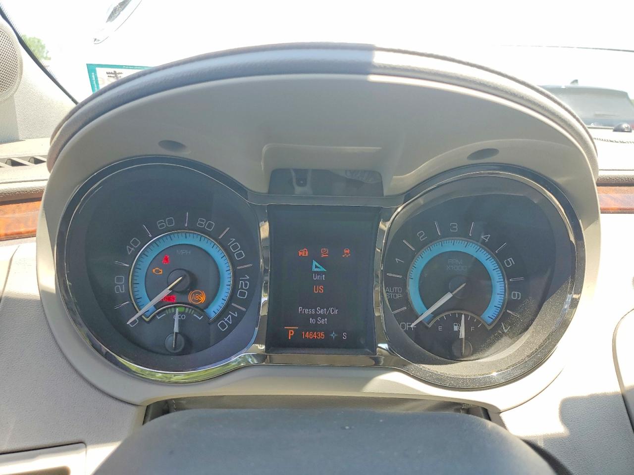 2012 Buick Lacrosse Premium Серебряный vin: 1G4GD5ER2CF374789