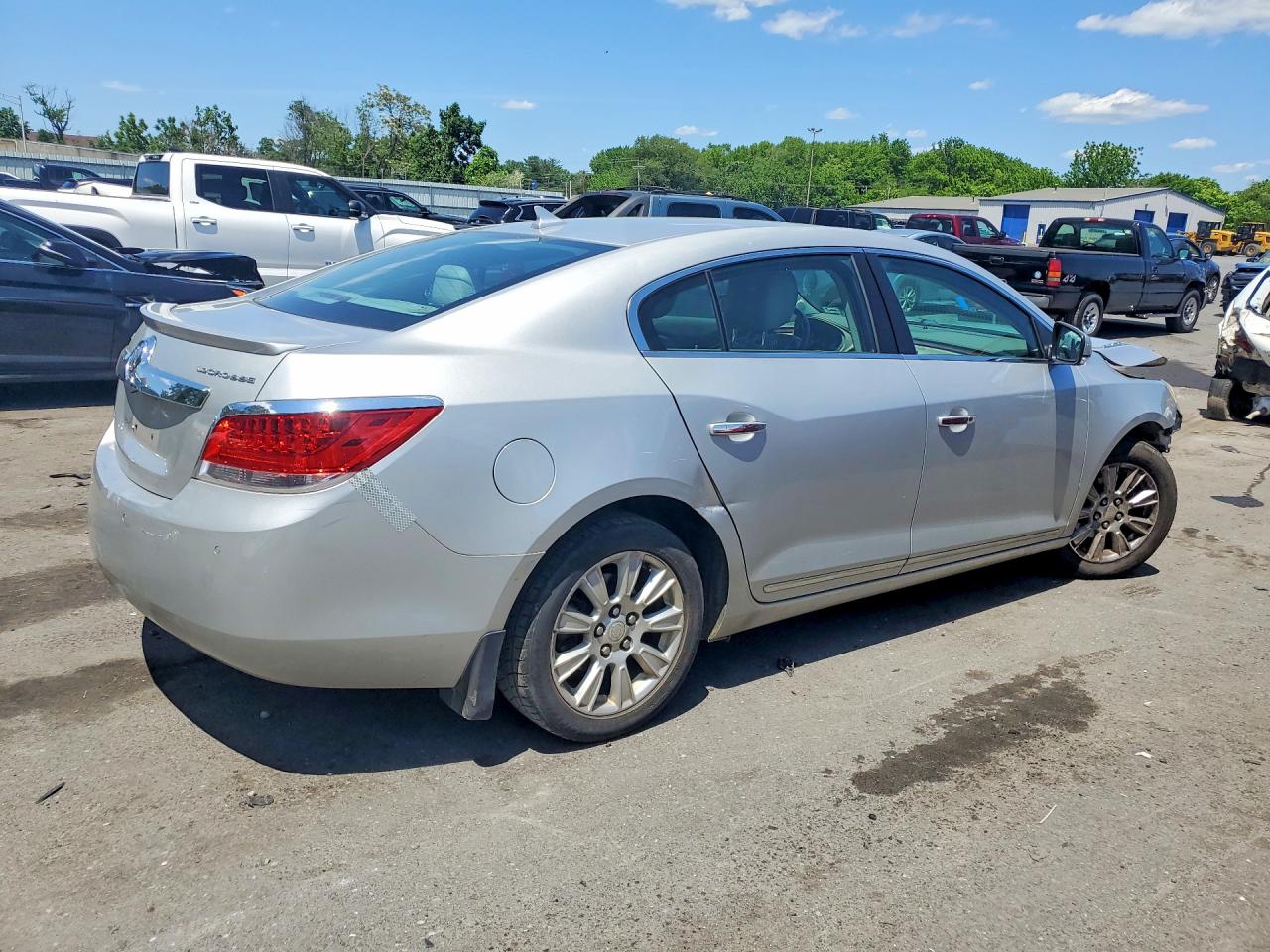 2012 Buick Lacrosse Premium Серебряный vin: 1G4GD5ER2CF374789