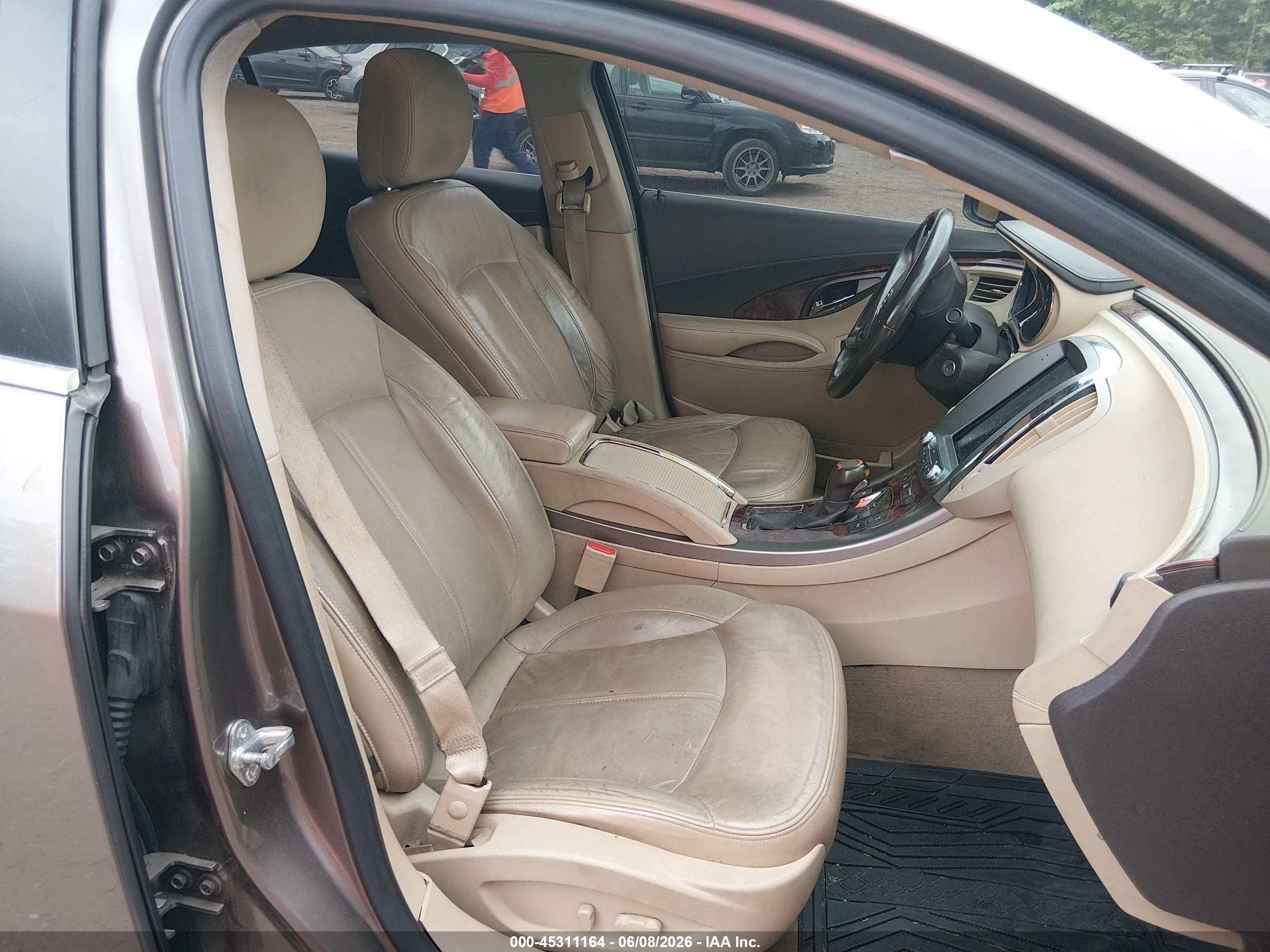 2012 Buick Lacrosse Premium 1 Group Tan vin: 1G4GD5ER8CF323426