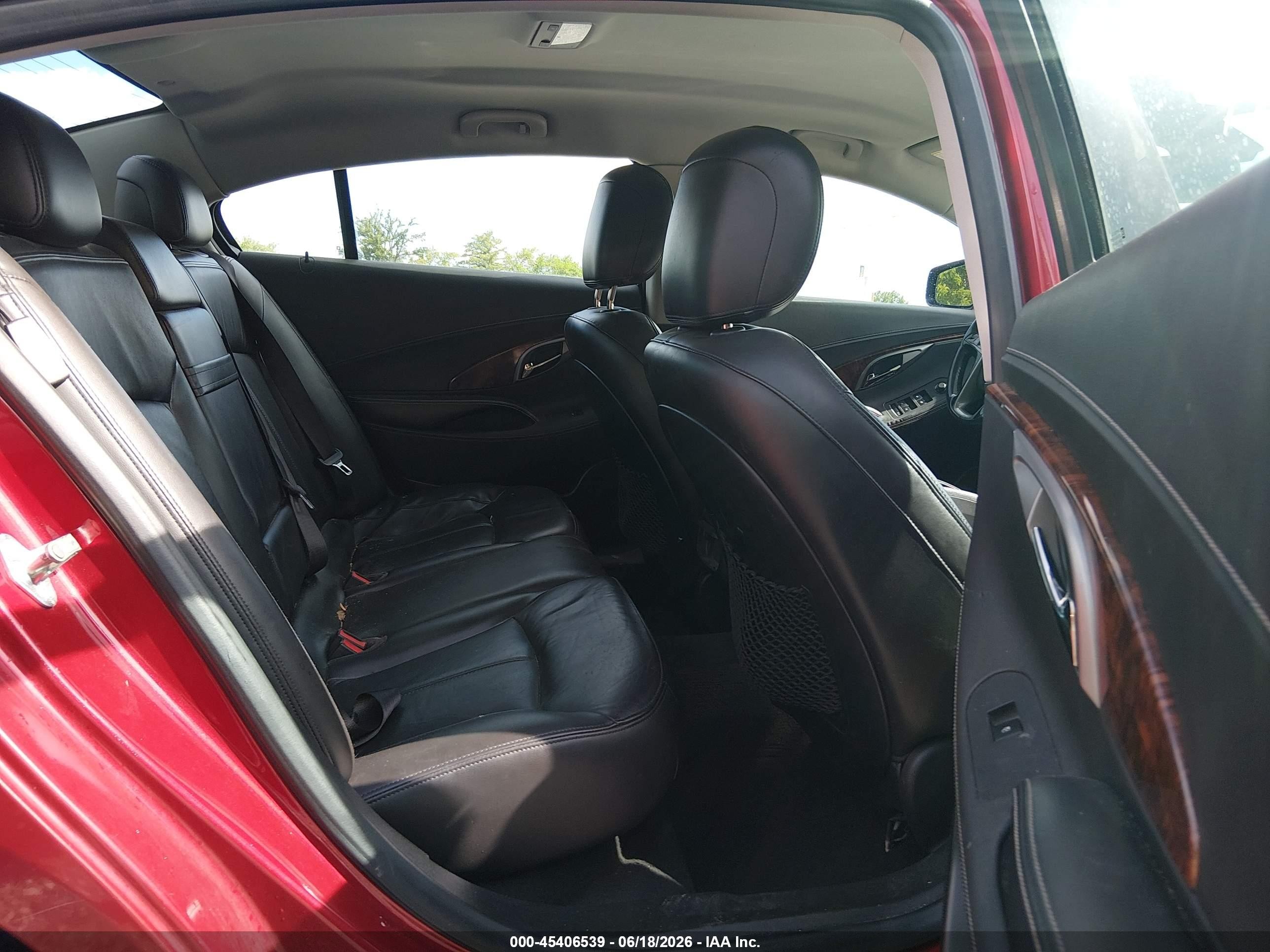 2012 Buick Lacrosse Premium 1 Group Red vin: 1G4GD5ER8CF363960