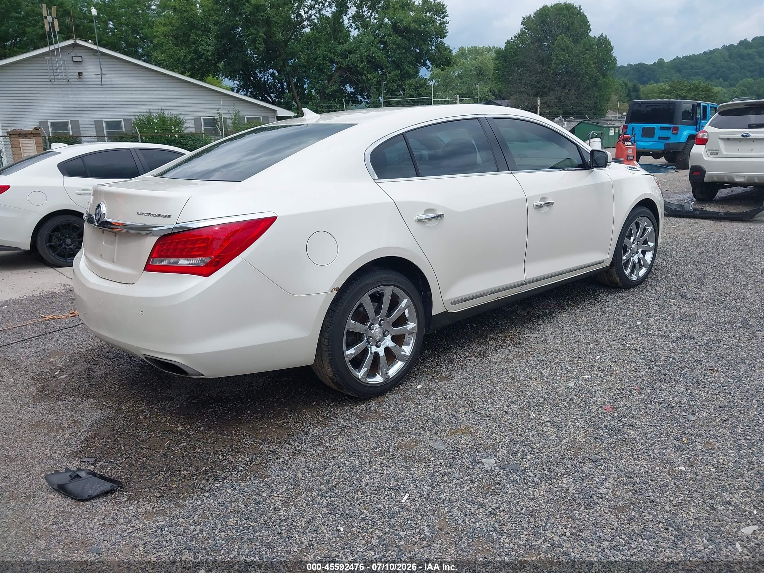 2014 Buick Lacrosse Premium I Group White vin: 1G4GD5G30EF110627