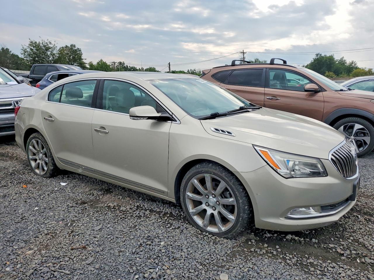 2014 Buick Lacrosse Premium Tan vin: 1G4GD5G30EF253660
