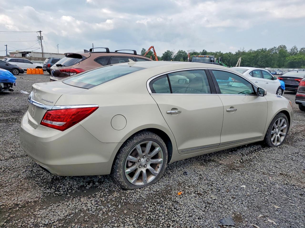 2014 Buick Lacrosse Premium Tan vin: 1G4GD5G30EF253660