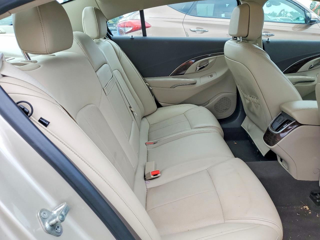 2014 Buick Lacrosse Premium Tan vin: 1G4GD5G30EF253660