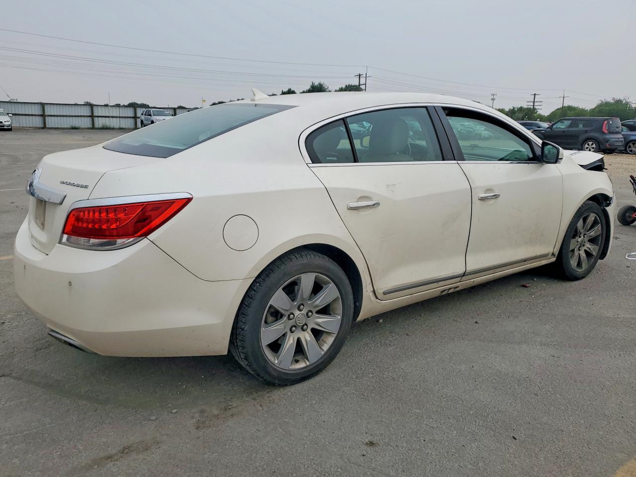 2012 Buick Lacrosse Premium White vin: 1G4GD5G31CF334695