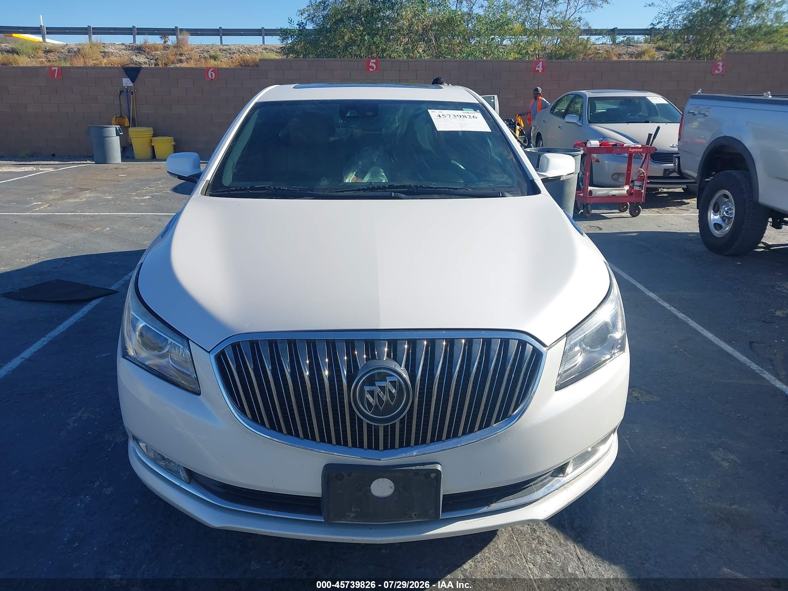 2015 Buick Lacrosse Premium I White vin: 1G4GD5G31FF229045