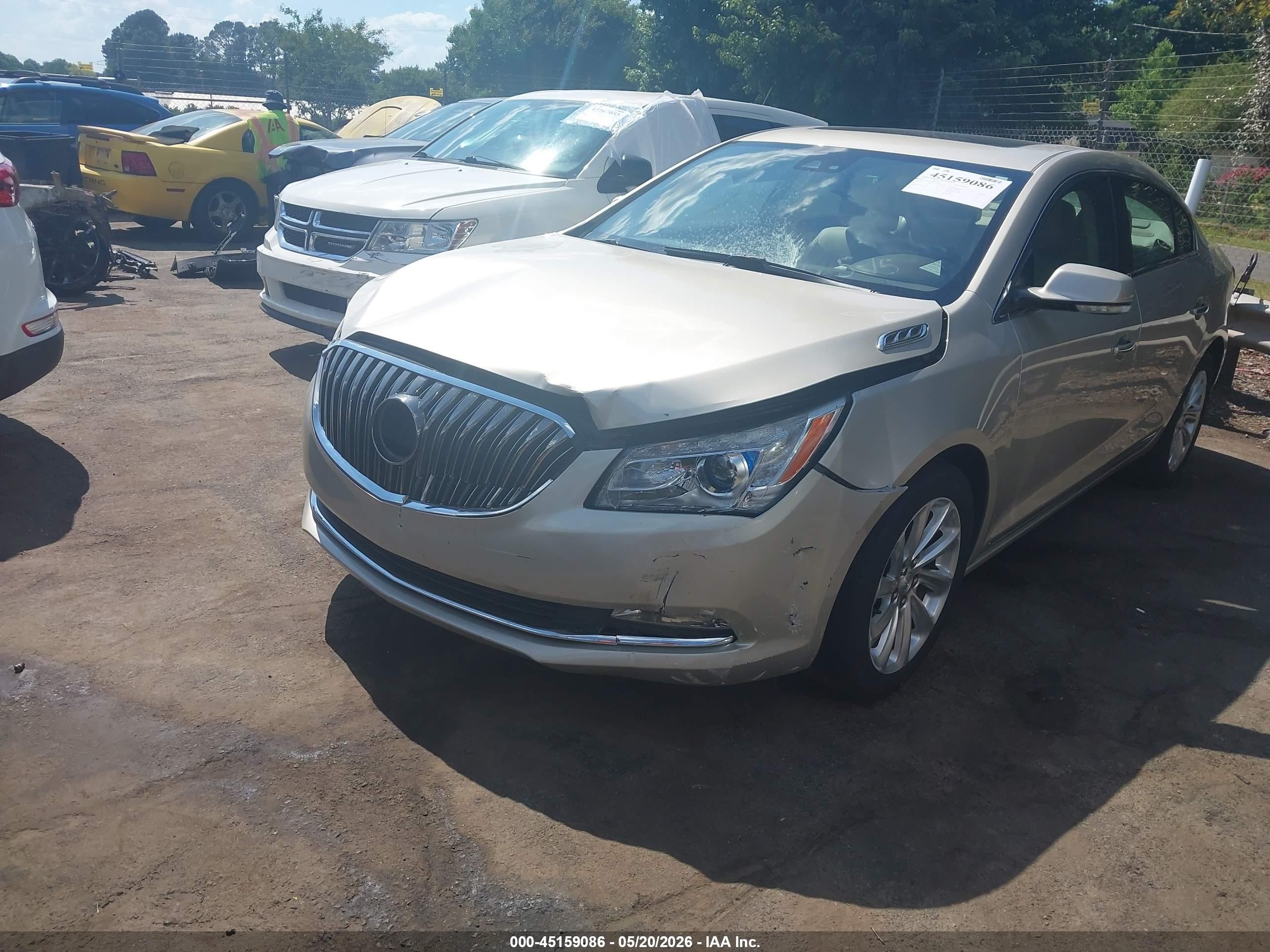 2015 Buick Lacrosse Premium I Beige vin: 1G4GD5G32FF336878