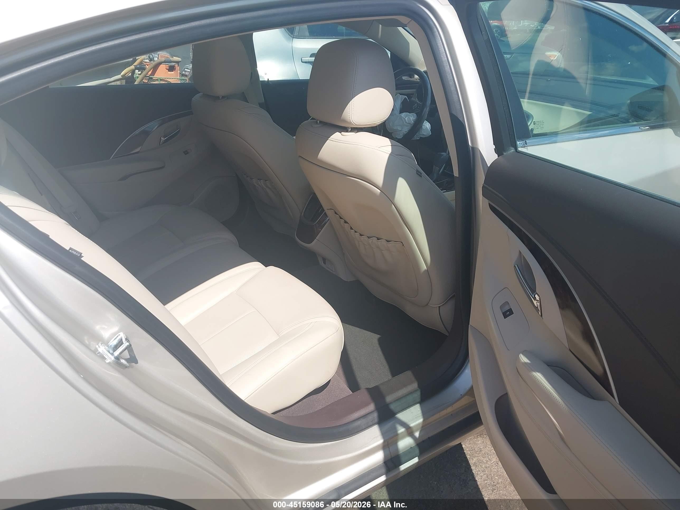 2015 Buick Lacrosse Premium I Beige vin: 1G4GD5G32FF336878