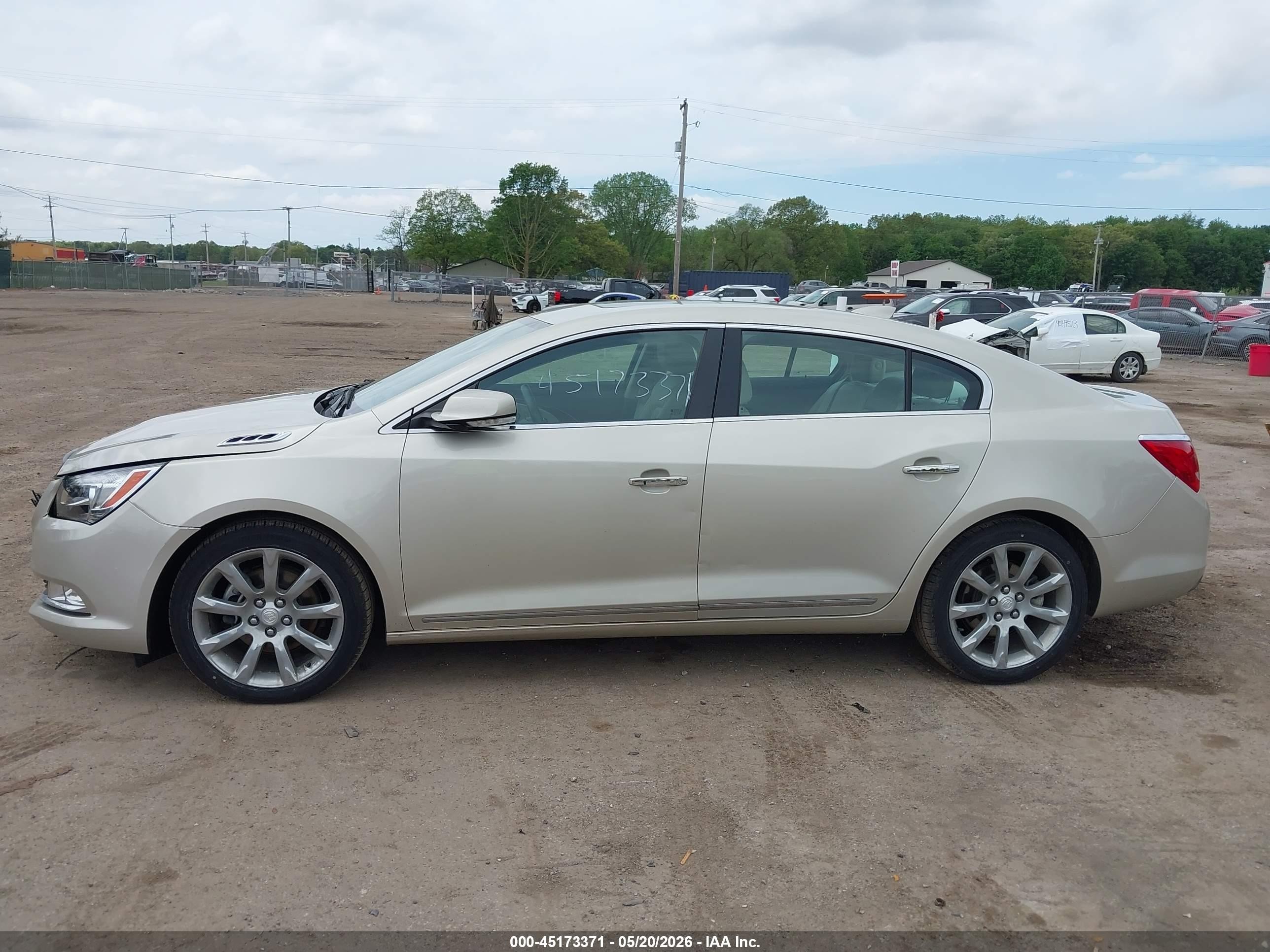 2015 Buick Lacrosse Premium I Champagne vin: 1G4GD5G34FF147648