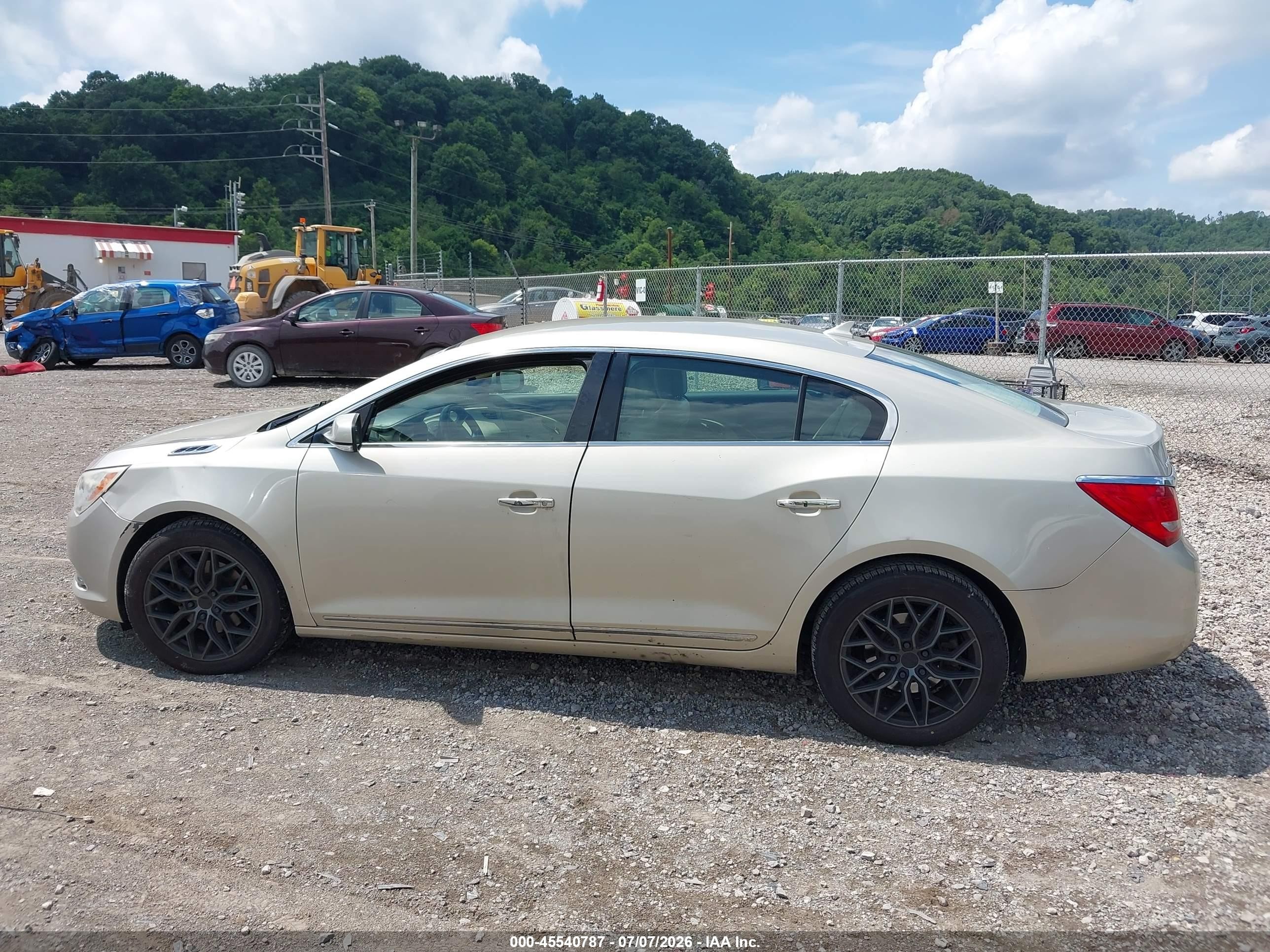 2014 Buick Lacrosse Premium I Group Beige vin: 1G4GD5G35EF234893