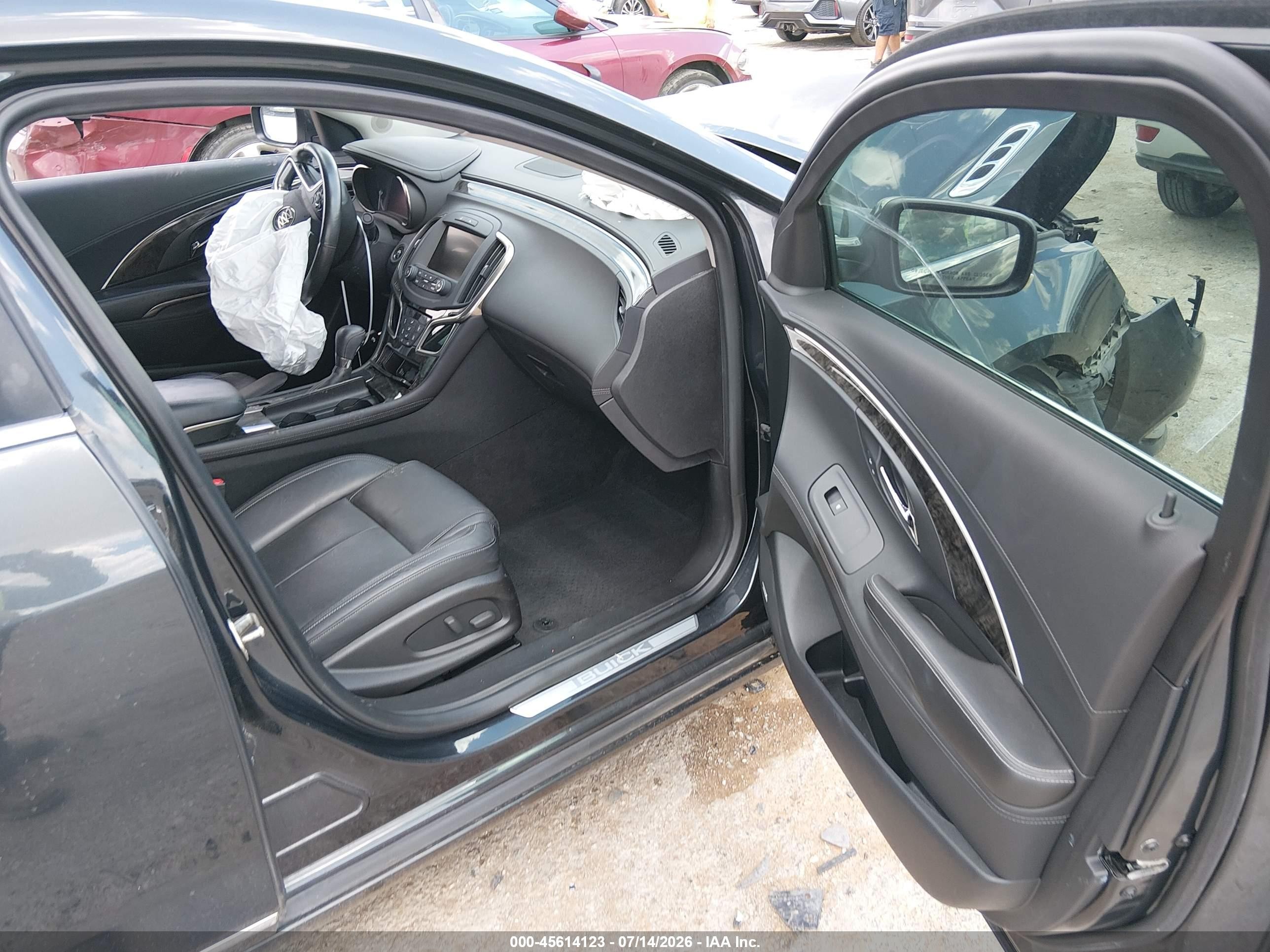 2015 Buick Lacrosse Premium I Black vin: 1G4GD5G37FF214582