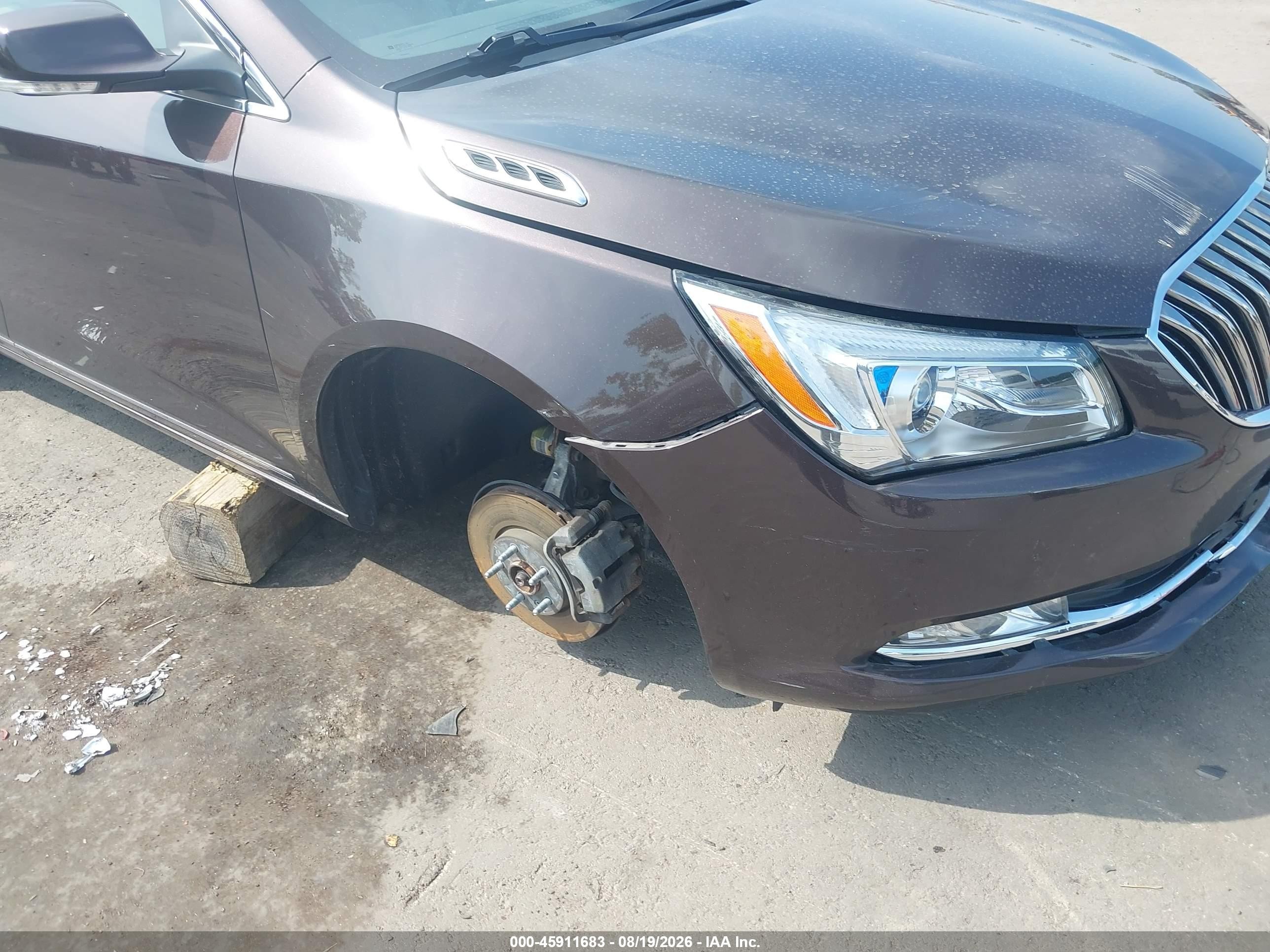 2015 Buick Lacrosse Premium I Brown vin: 1G4GD5G37FF236954