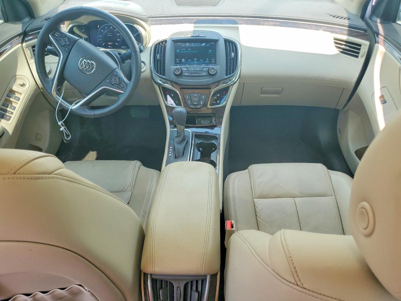 2016 Buick Lacrosse Premium White vin: 1G4GD5G37GF208945